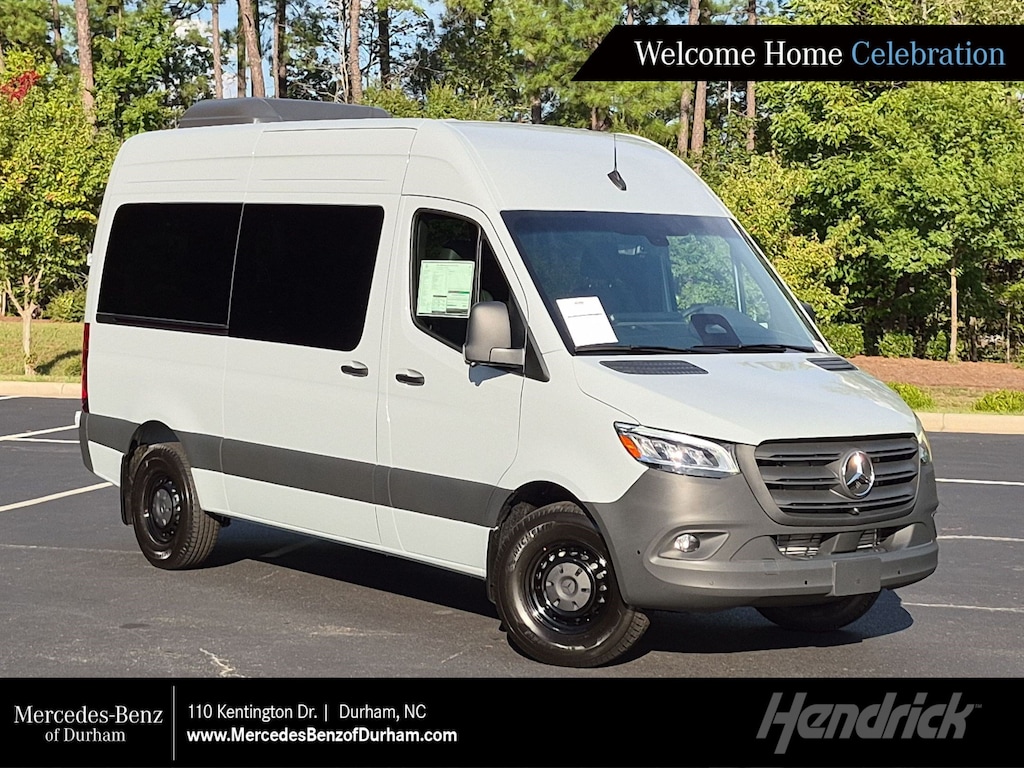 New 2026 Mercedes-Benz Sprinter Passenger Van 2500 Standard Roof I4 Diesel HO 144 RWD Van