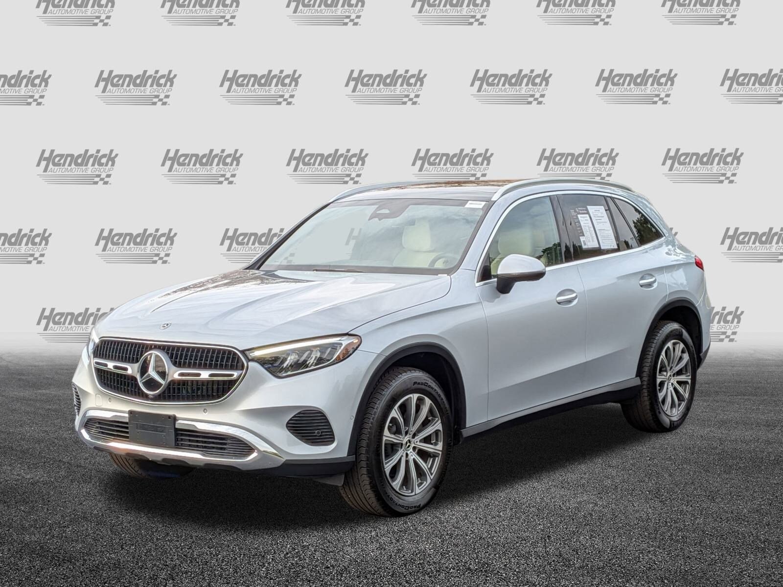 2024 Mercedes Benz GLC 300 4MATIC photo 3