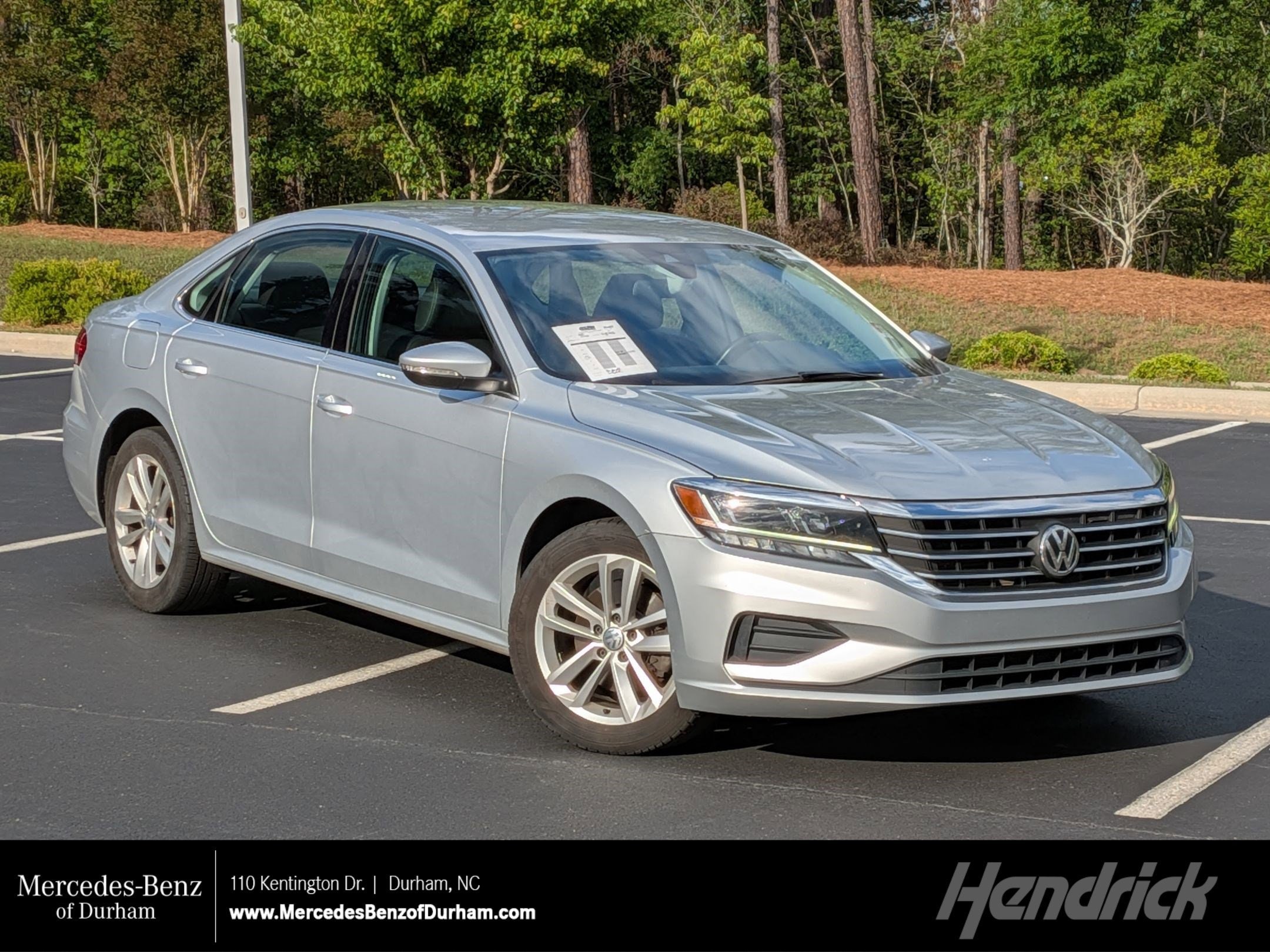 2020 Volkswagen Passat 2.0T SE Auto's photo