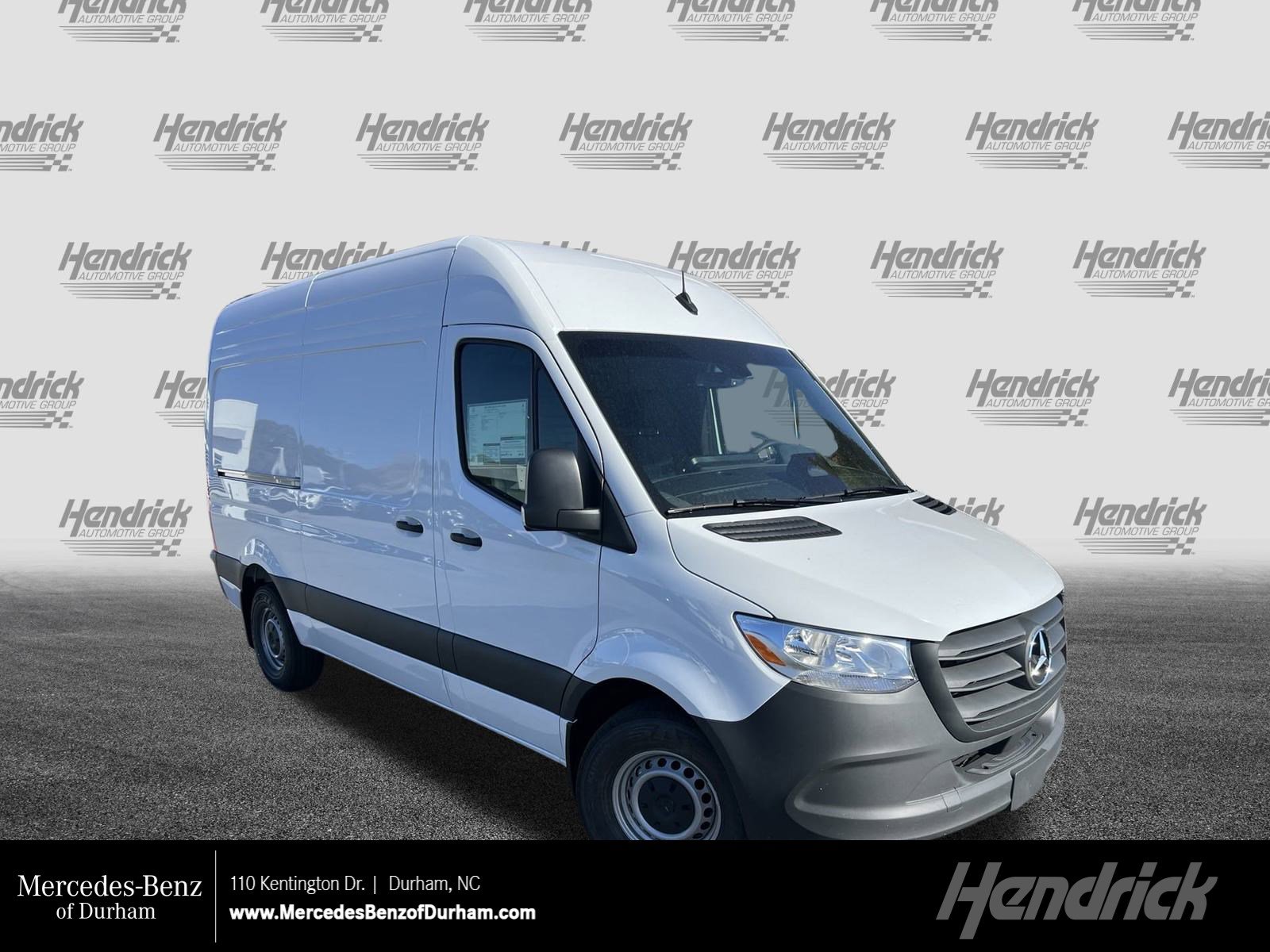 2025 Mercedes-Benz Sprinter Cargo Van Base's photo