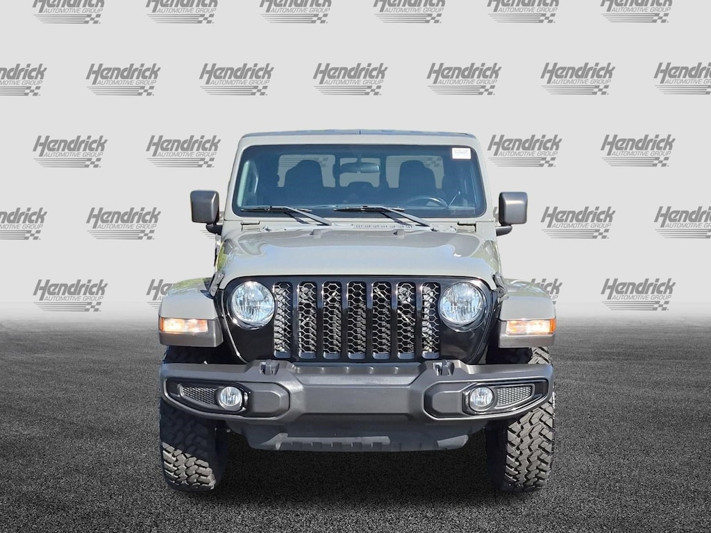 Used 2021 Jeep Gladiator Willys Pickup