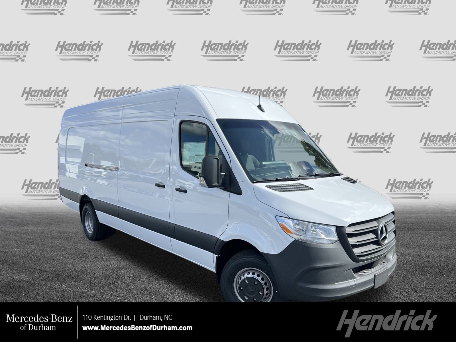 2025 Mercedes-Benz Sprinter Cargo Van Base's photo