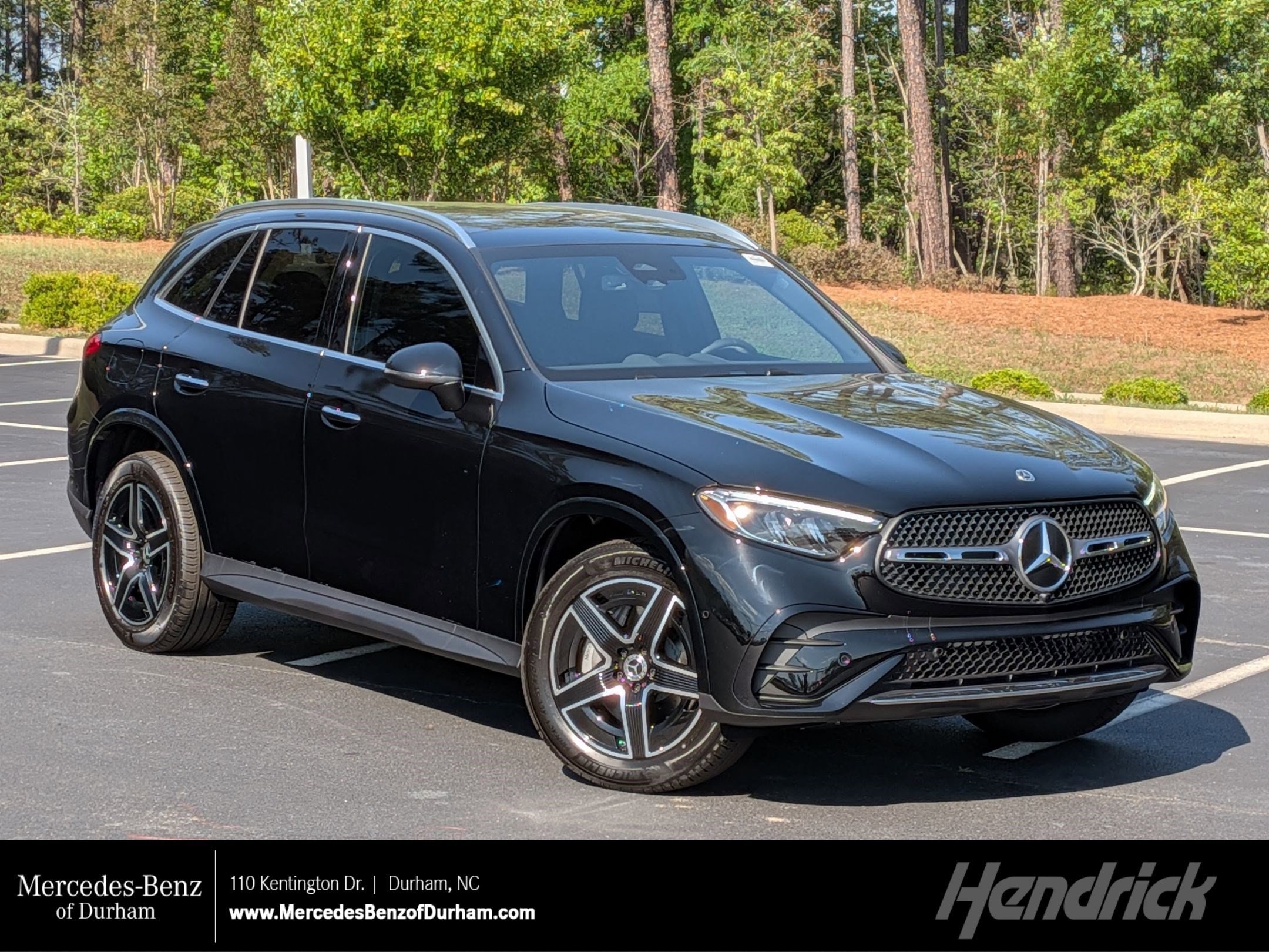 メル31255ページ Certified Used 2026 Mercedes-Benz GLC 300 SUV 4MATIC Polar White 帽子