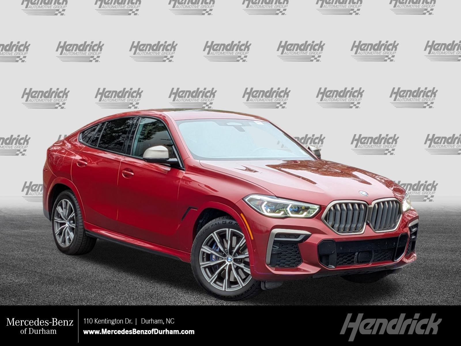 2022 BMW X6 M50i's photo