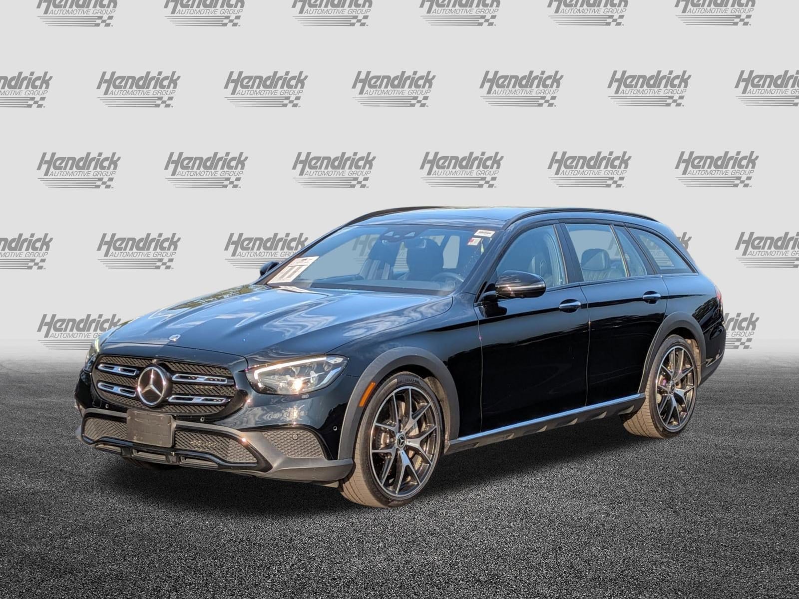 2023 Mercedes-Benz E-Class E 450 4MATIC All-Terrain photo 5