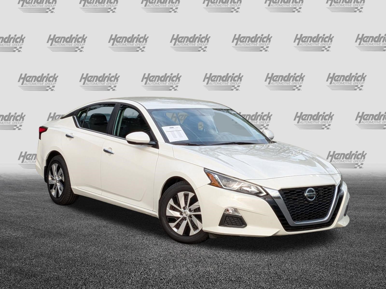 2019 Nissan Altima 2.5 S photo 2