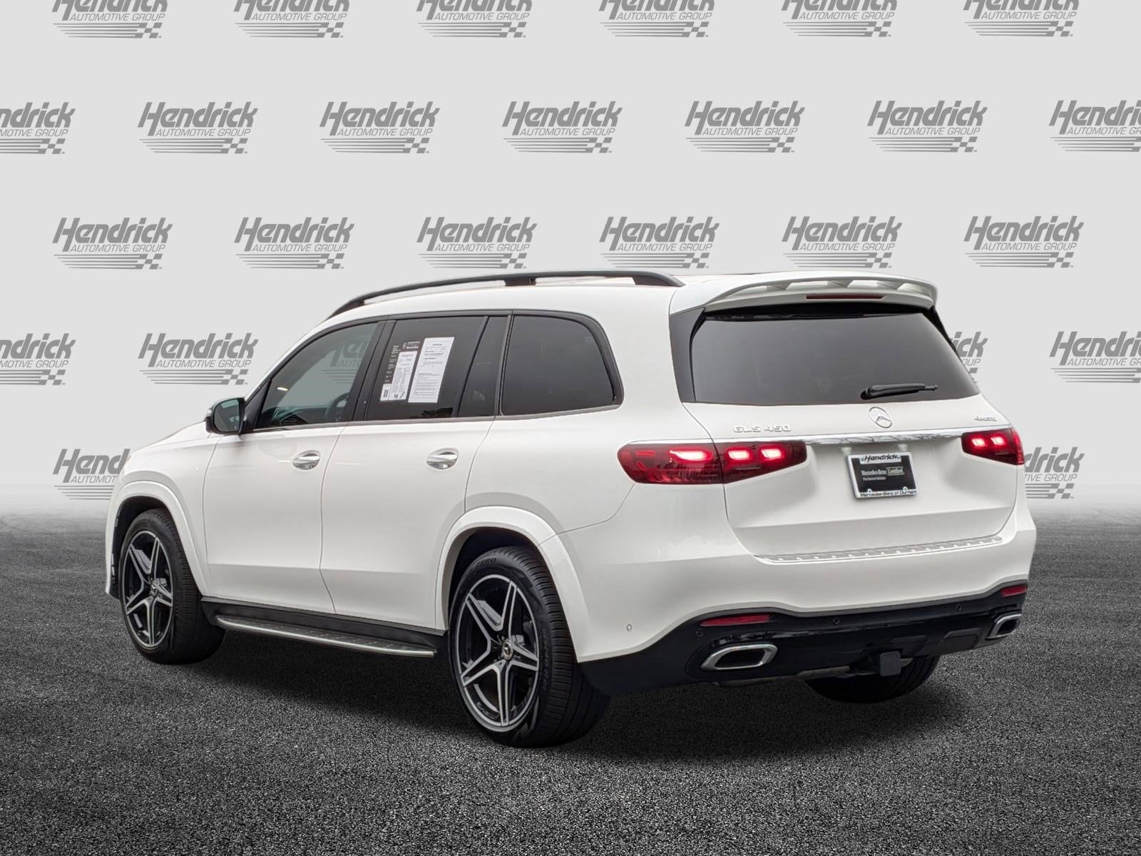 2025 Mercedes-Benz GLS 450 photo 3