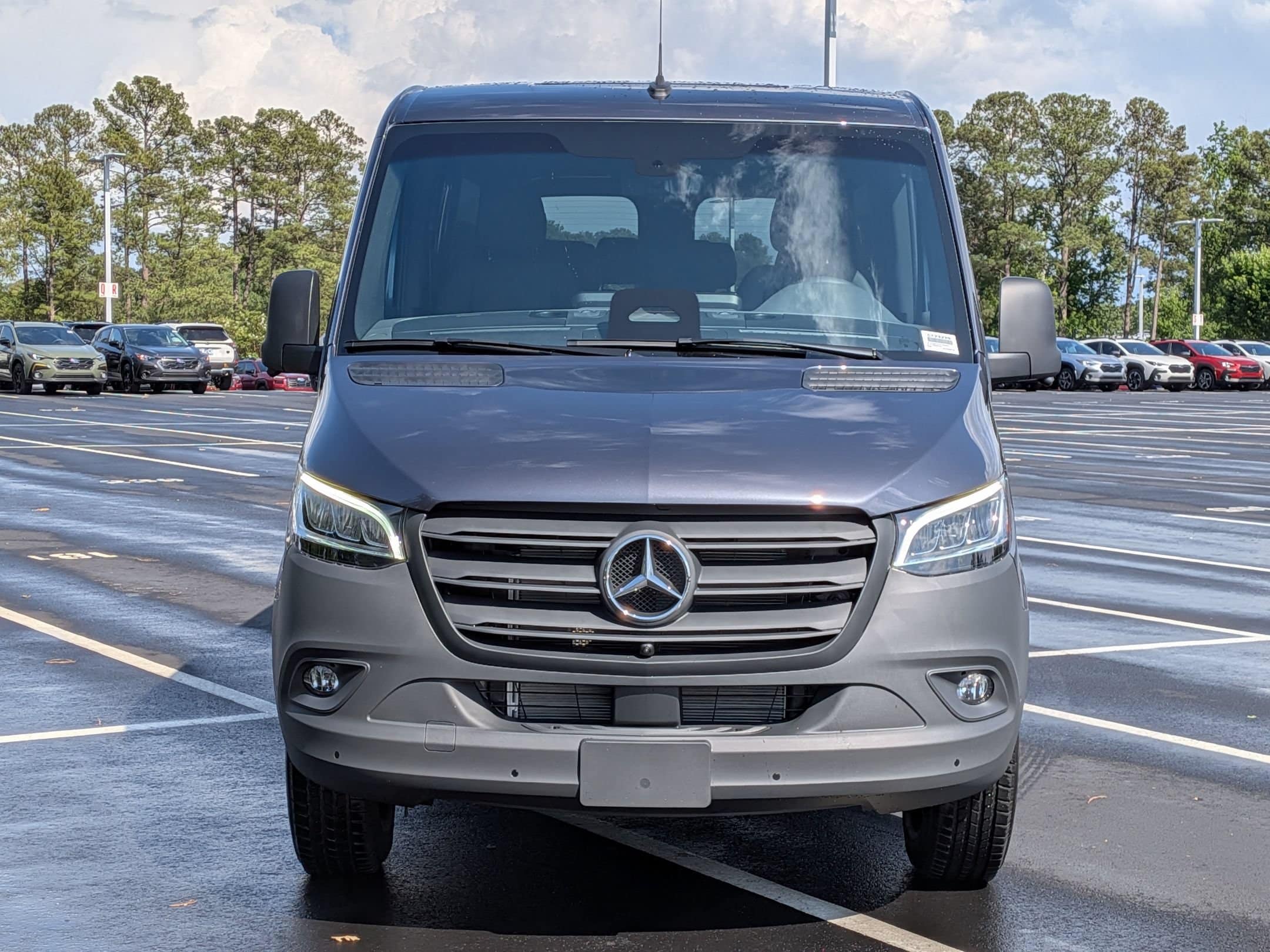 Mercedes-Benz Sprinter Passenger Van 2500 Standard Roof I4 Diesel HO 144 RWD