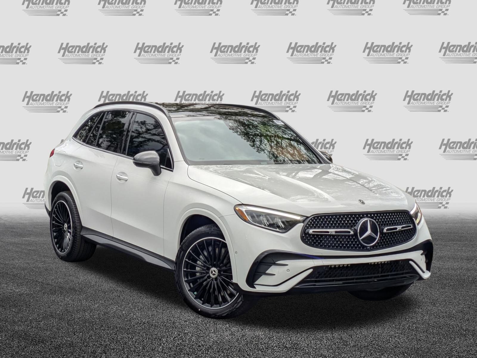 2025 Mercedes Benz GLC 300 photo 2