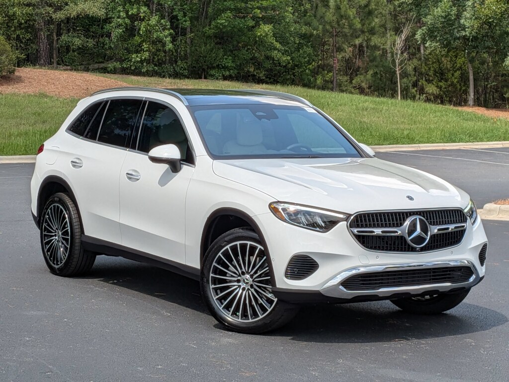 New 2026 Mercedes-Benz GLC 300 SUV
