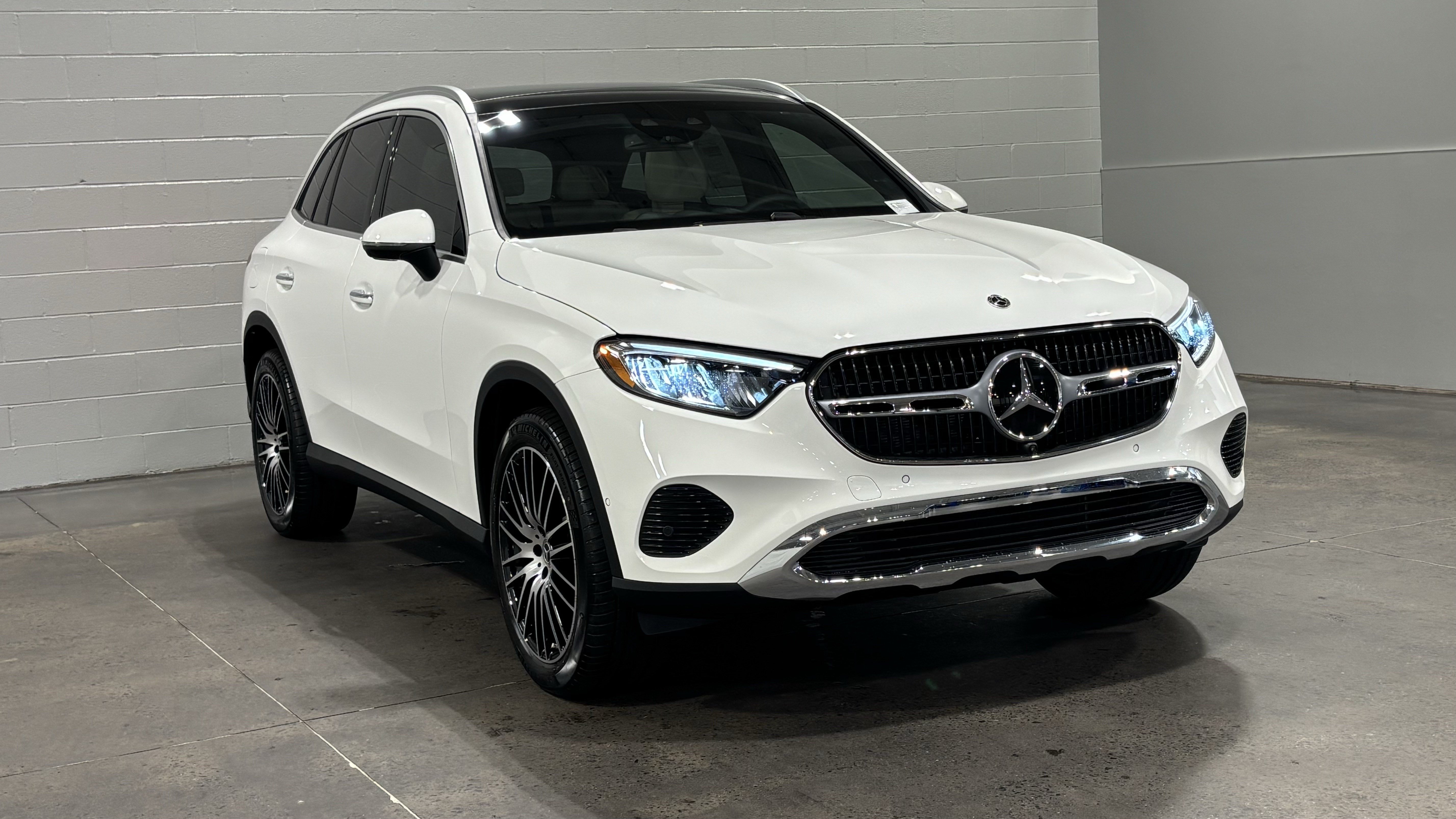 Certified 2027 Mercedes-Benz GLC 300 SUV