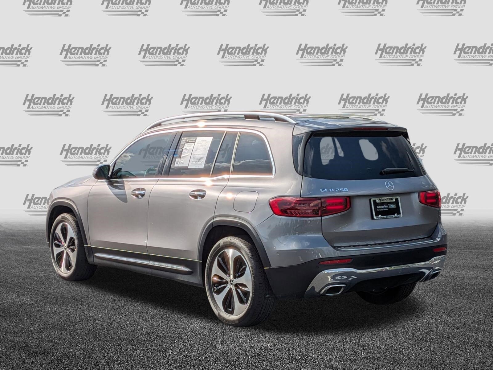 2026 Mercedes-Benz GLB 250 photo 6