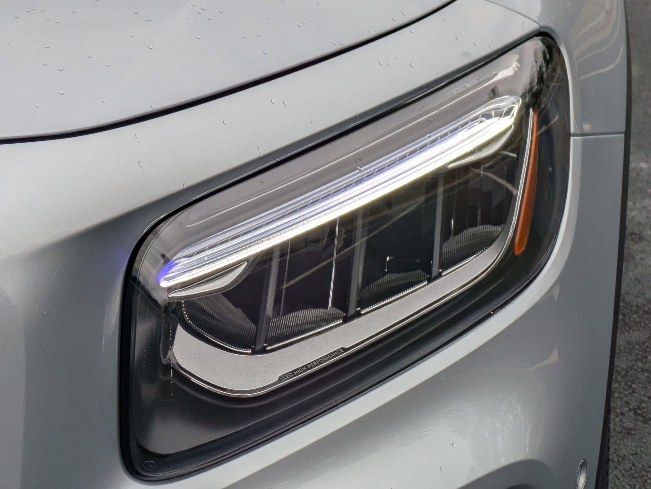 2026 Mercedes-Benz GLB 250 photo 4