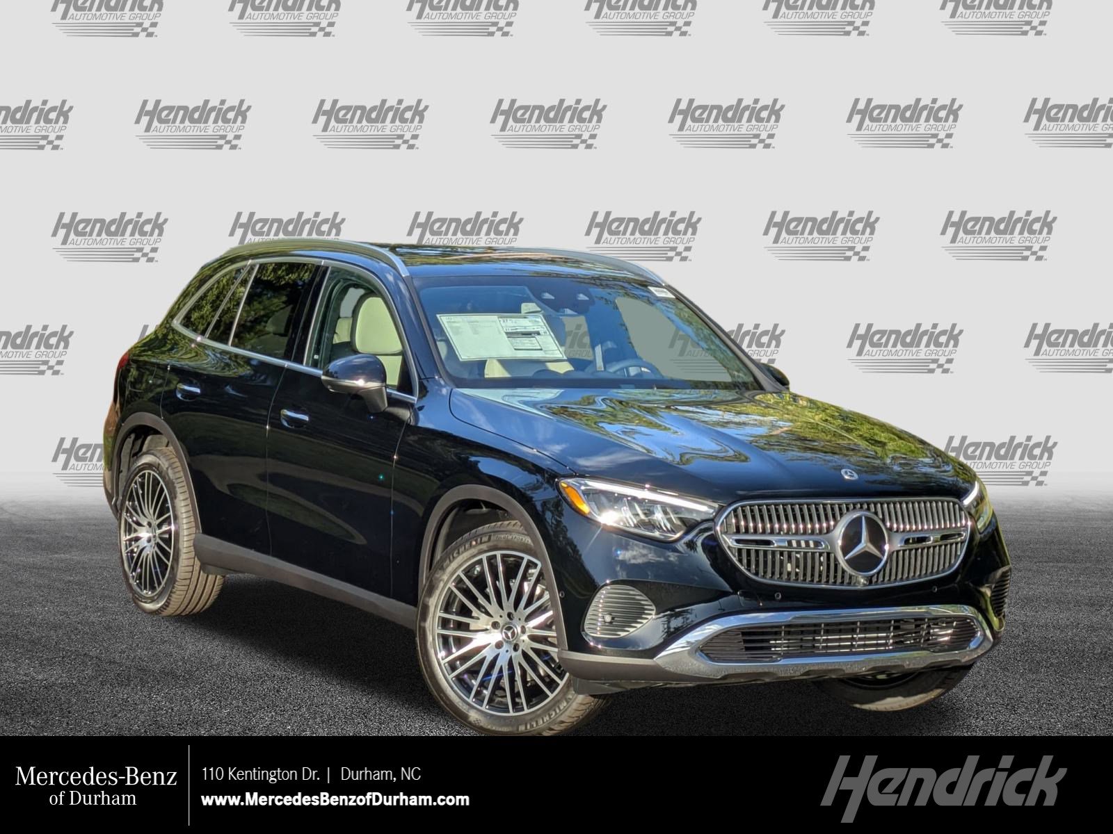 2026 Mercedes-Benz GLC Base's photo