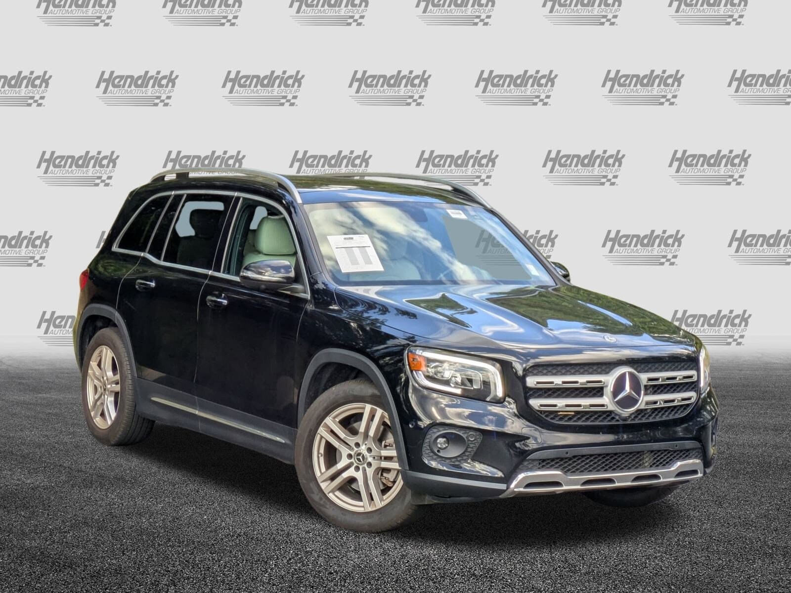 2021 Mercedes Benz GLB 250 4MATIC photo 2