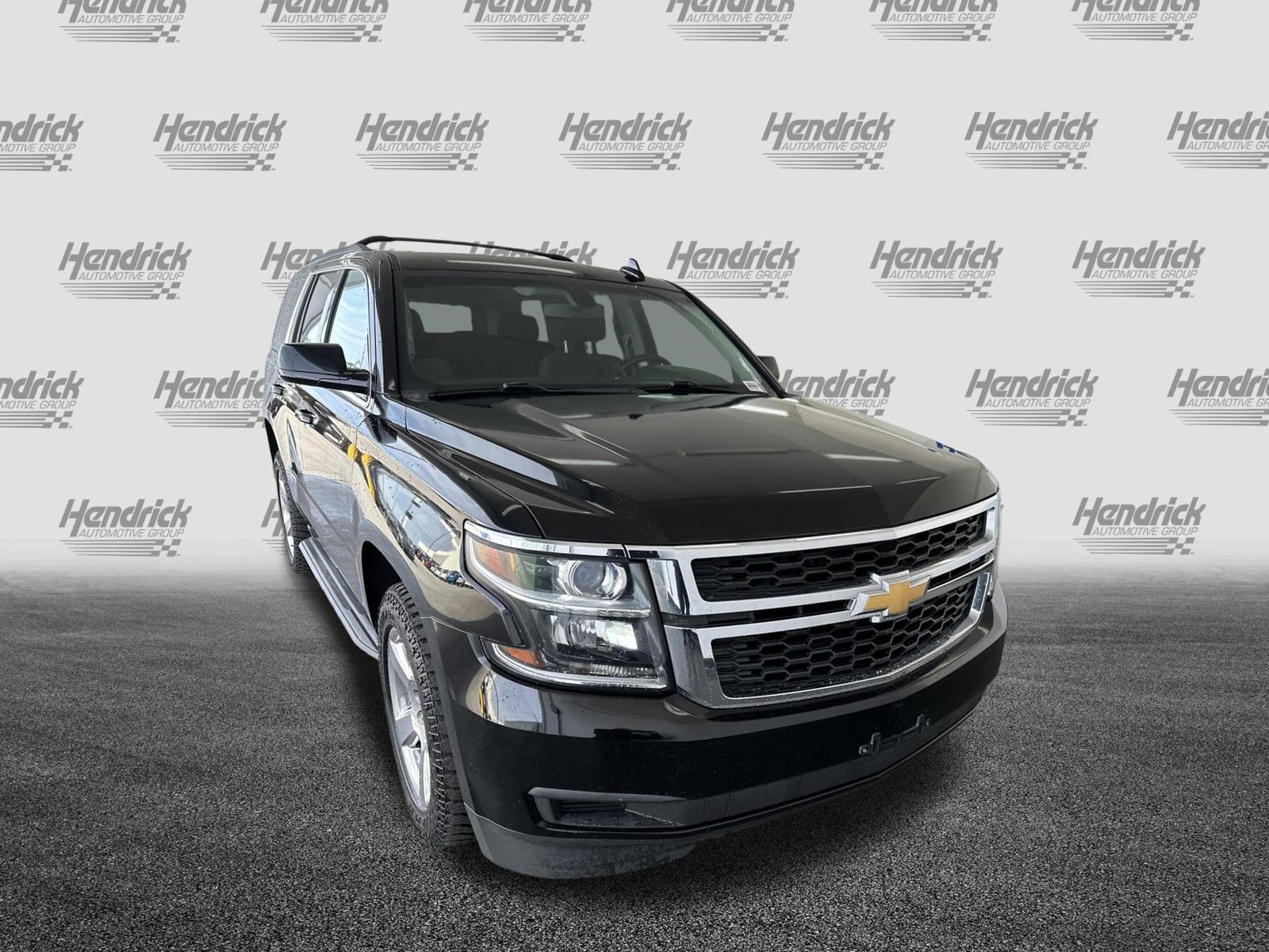 2016 Chevrolet Tahoe LS photo 2