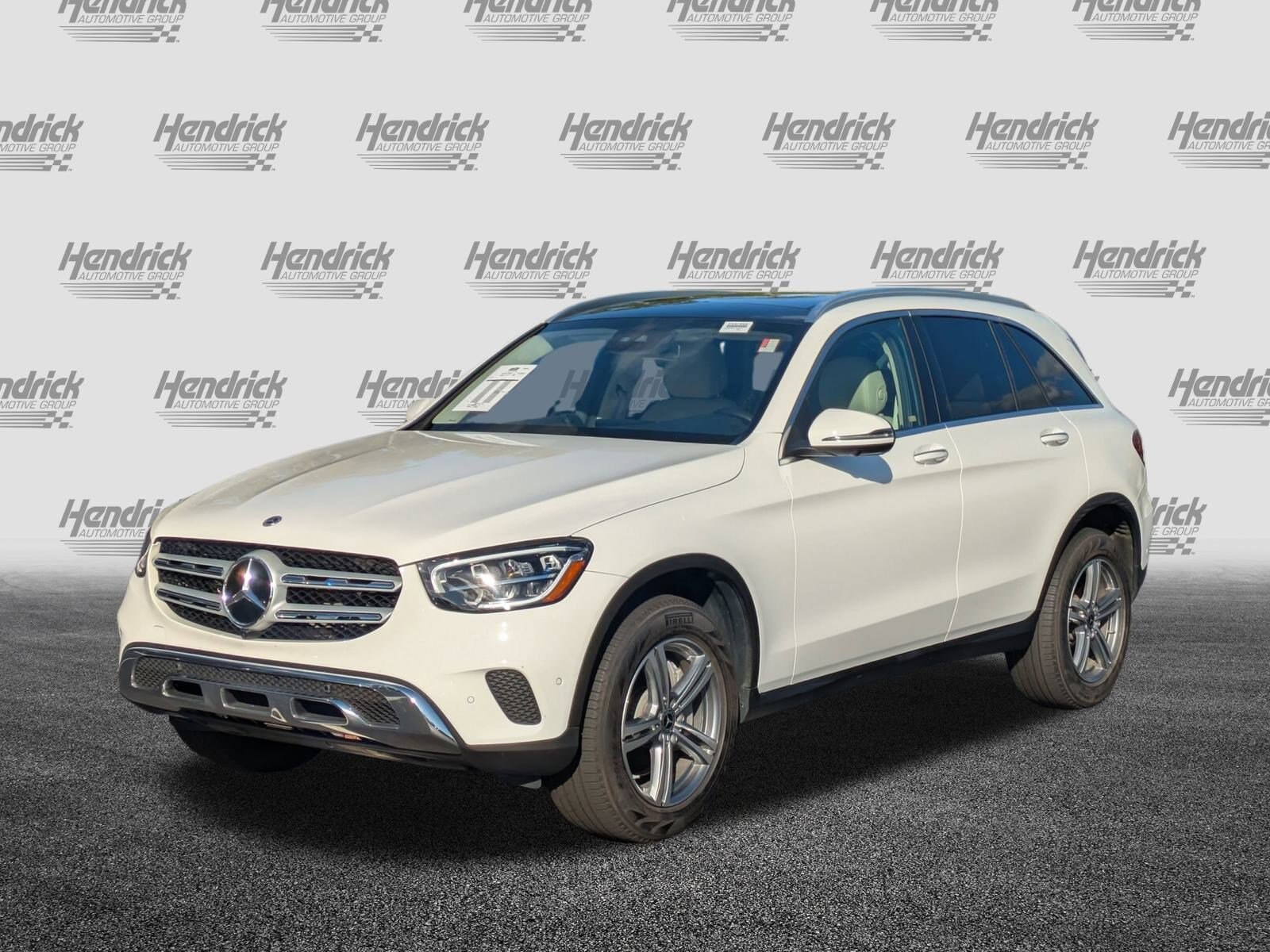 2022 Mercedes Benz GLC 300 photo 3