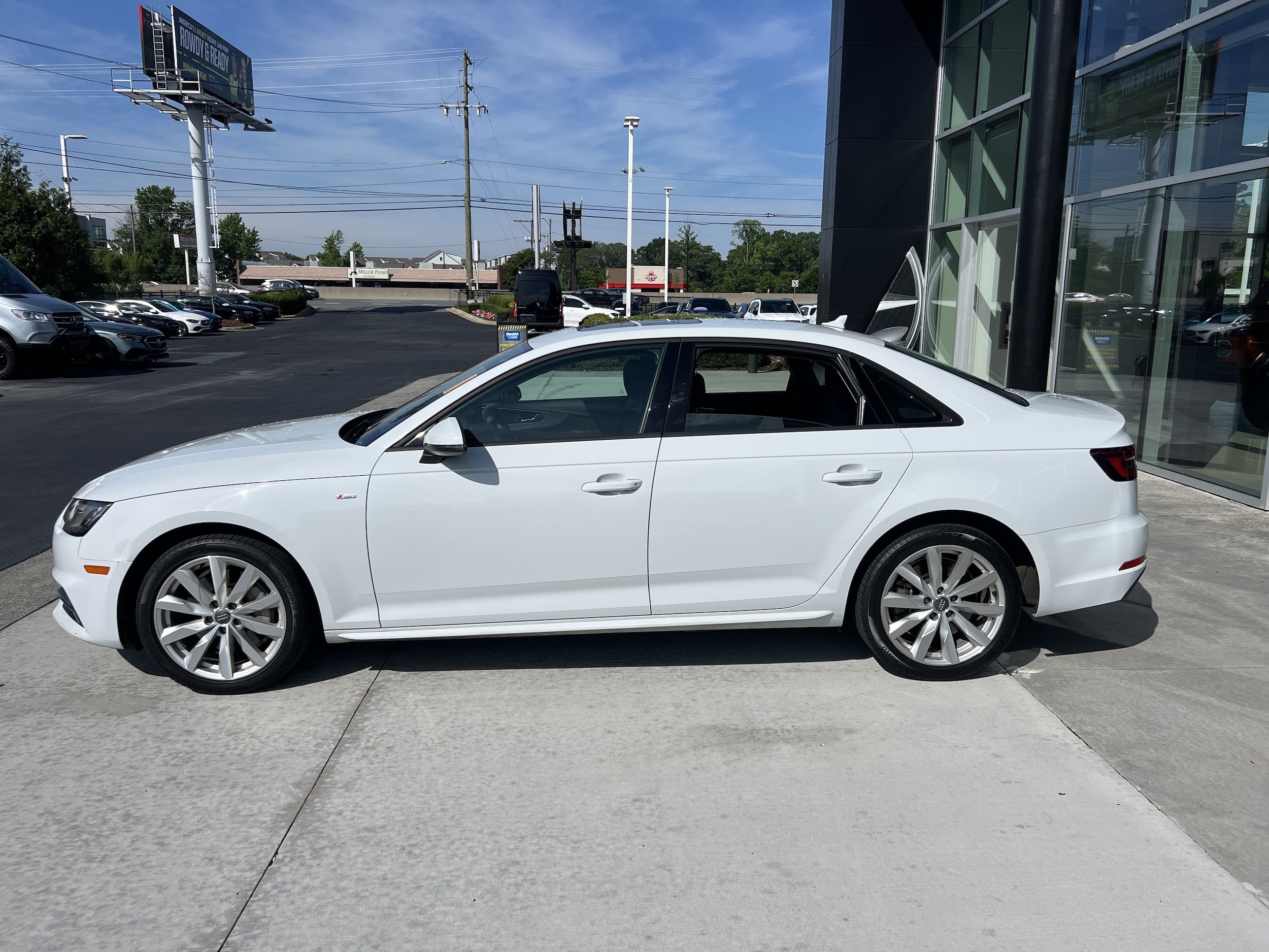Audi A4 Premium