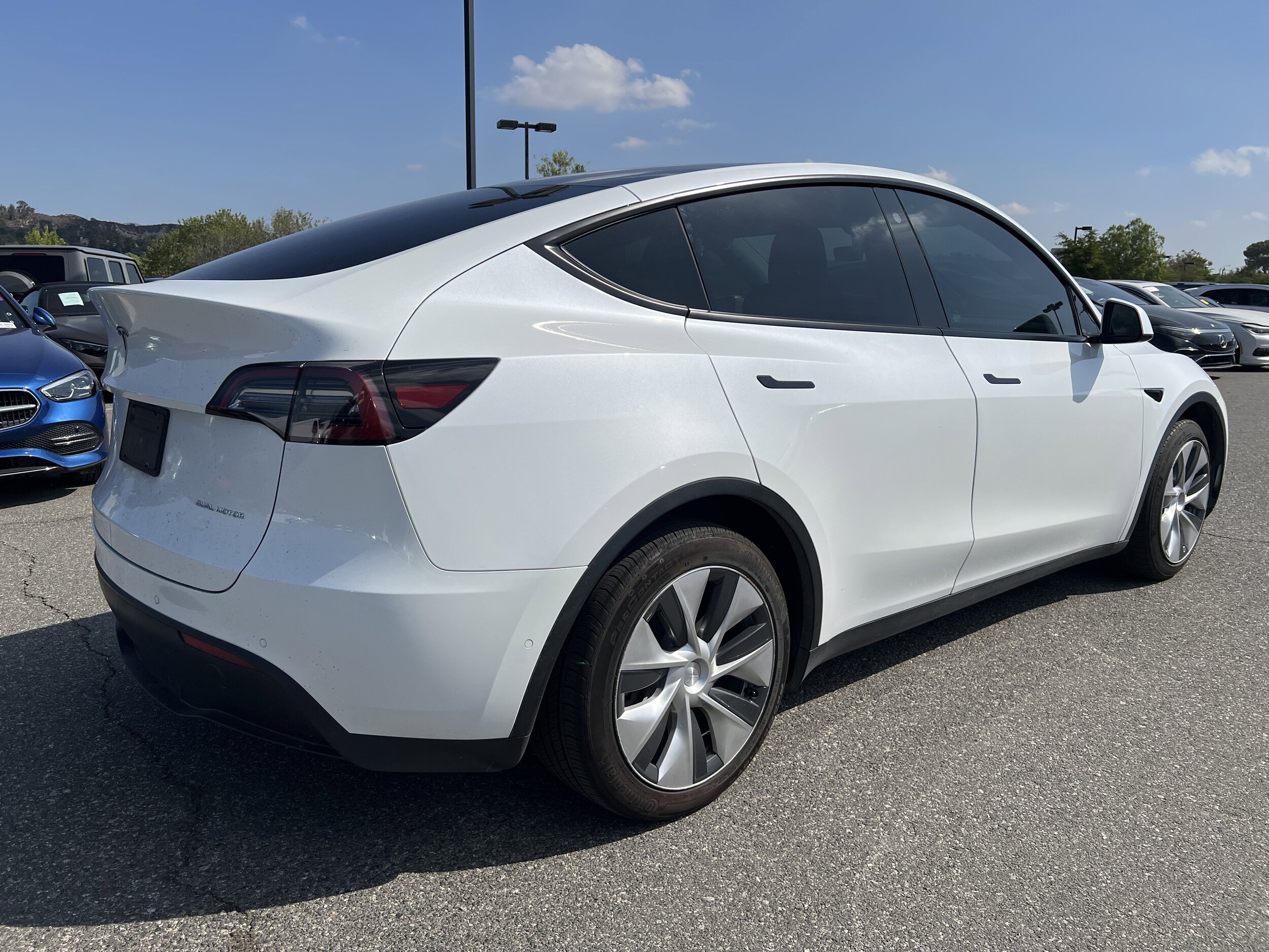 2021 Tesla Model Y Long Range photo 4