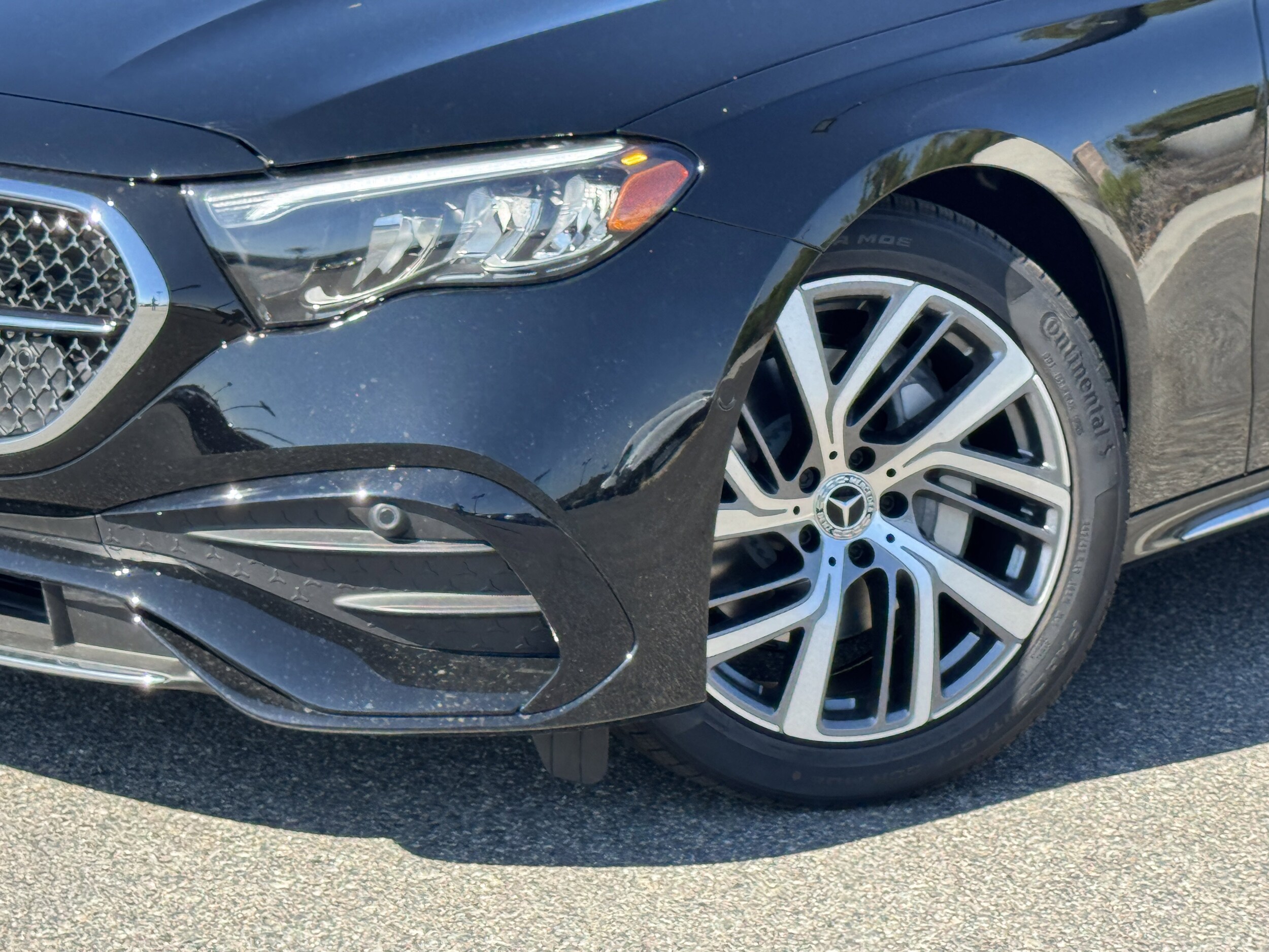 2026 Mercedes Benz E 350 Sedan photo 4