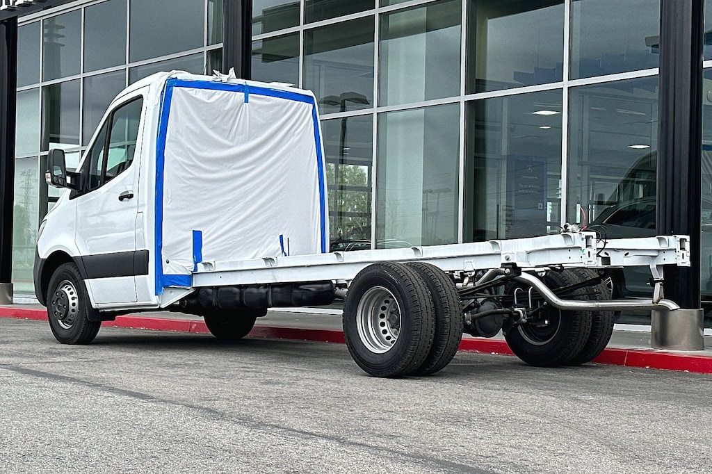 New 2023 Mercedes-Benz Sprinter 3500 Cab Chassis 170 WB Truck 170" WB RWD