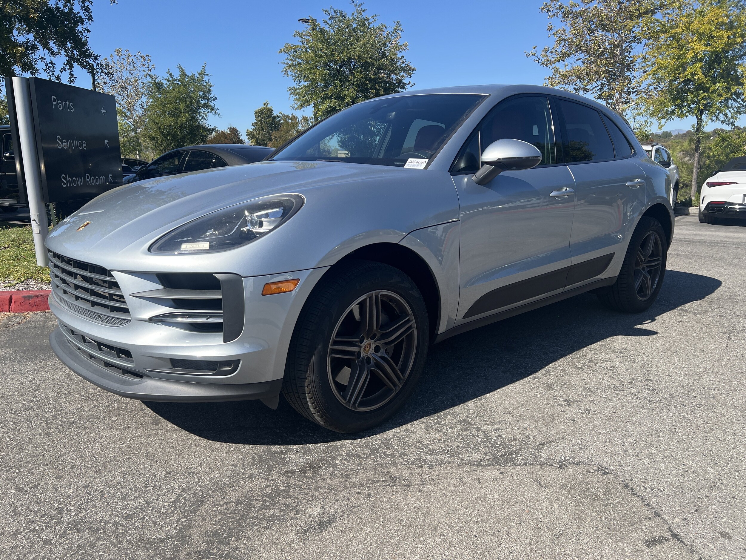 2020 Porsche Macan S photo 2