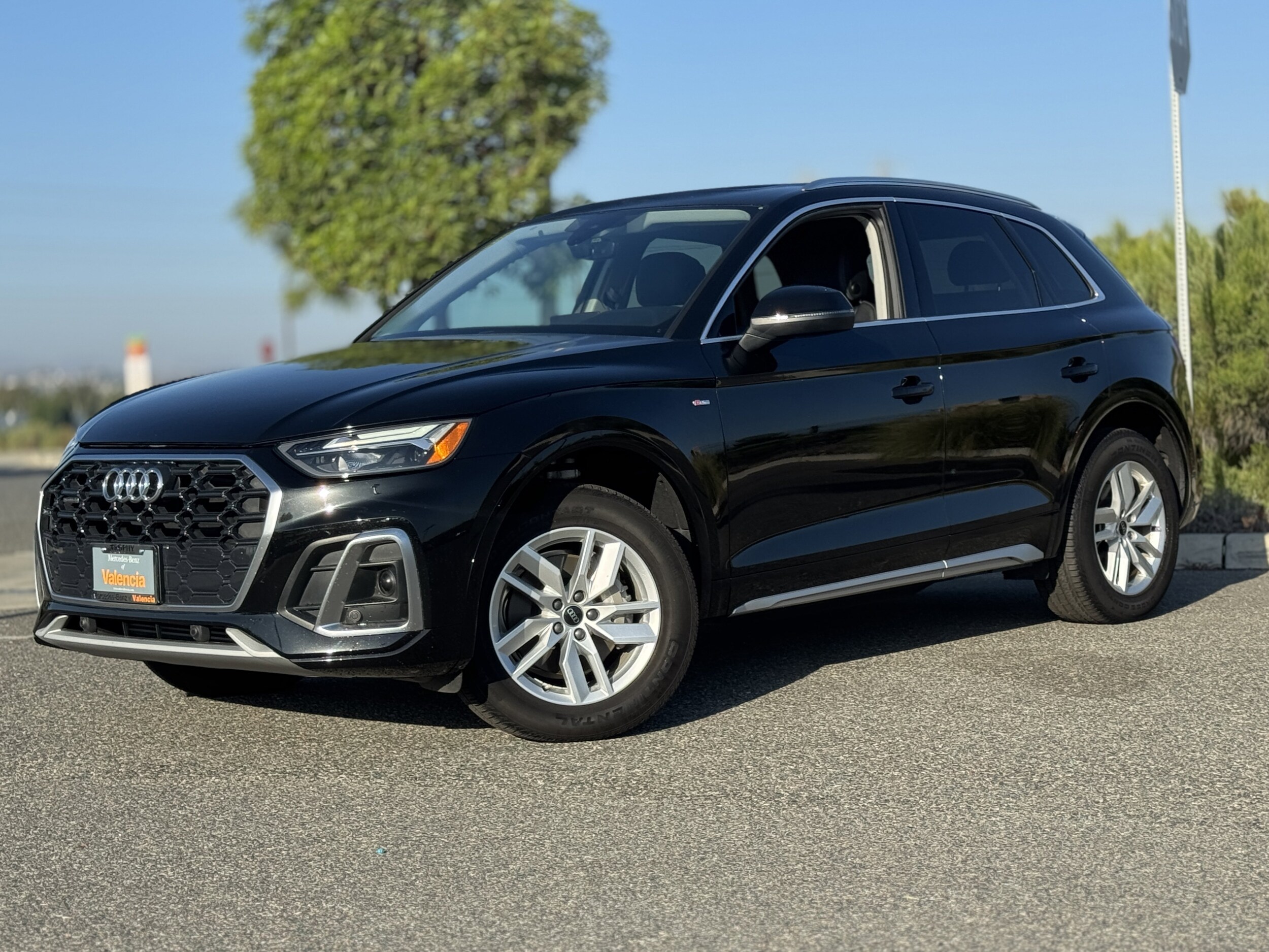 2024 Audi Q5 45 S line Premium photo 2