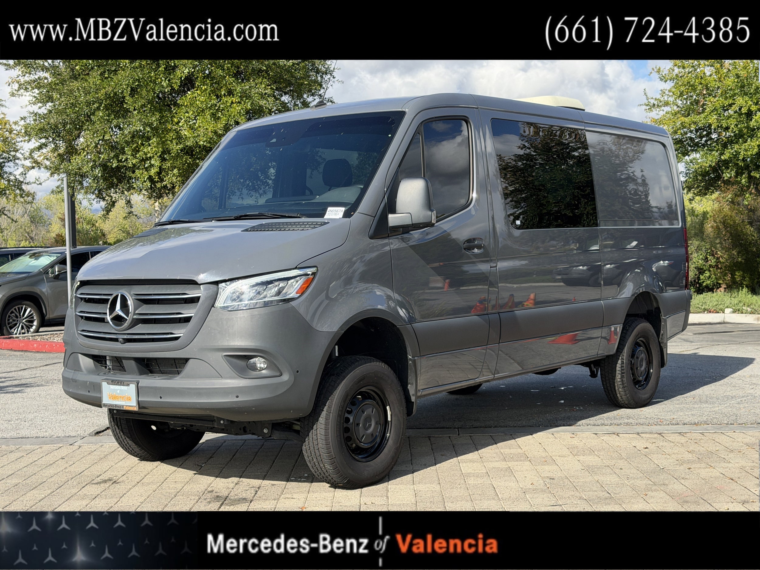 2024 Mercedes-Benz Sprinter Crew Van Base's photo