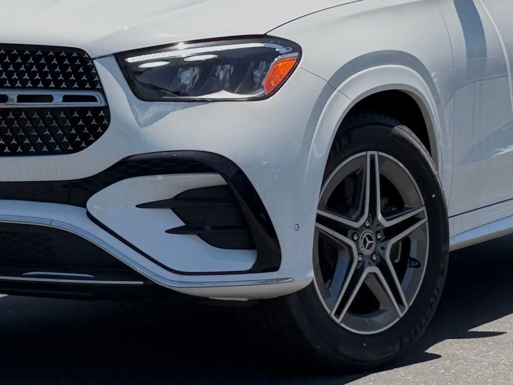 New 2026 Mercedes-Benz GLE 580 SUV