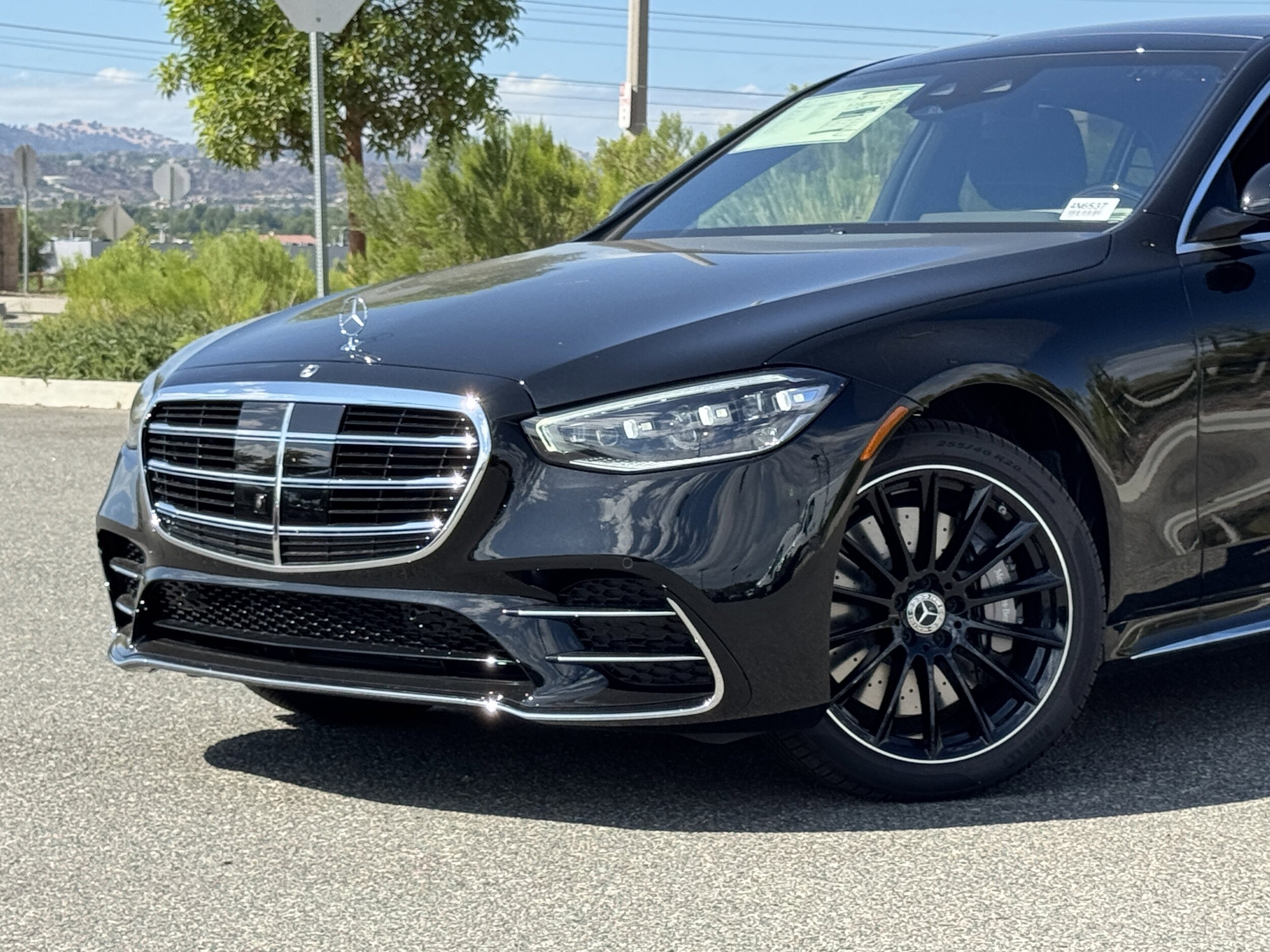 2026 Mercedes Benz S 580 4MATIC photo 3