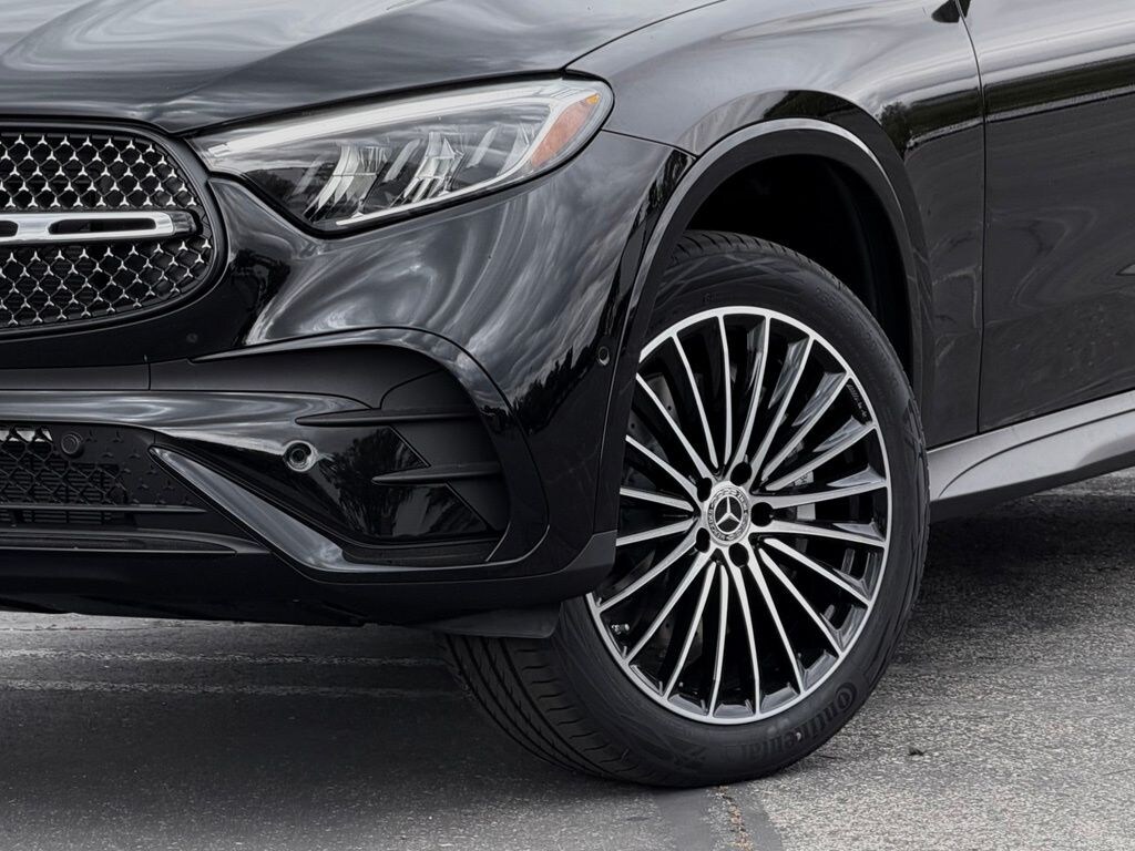 New 2026 Mercedes-Benz GLC 300 SUV