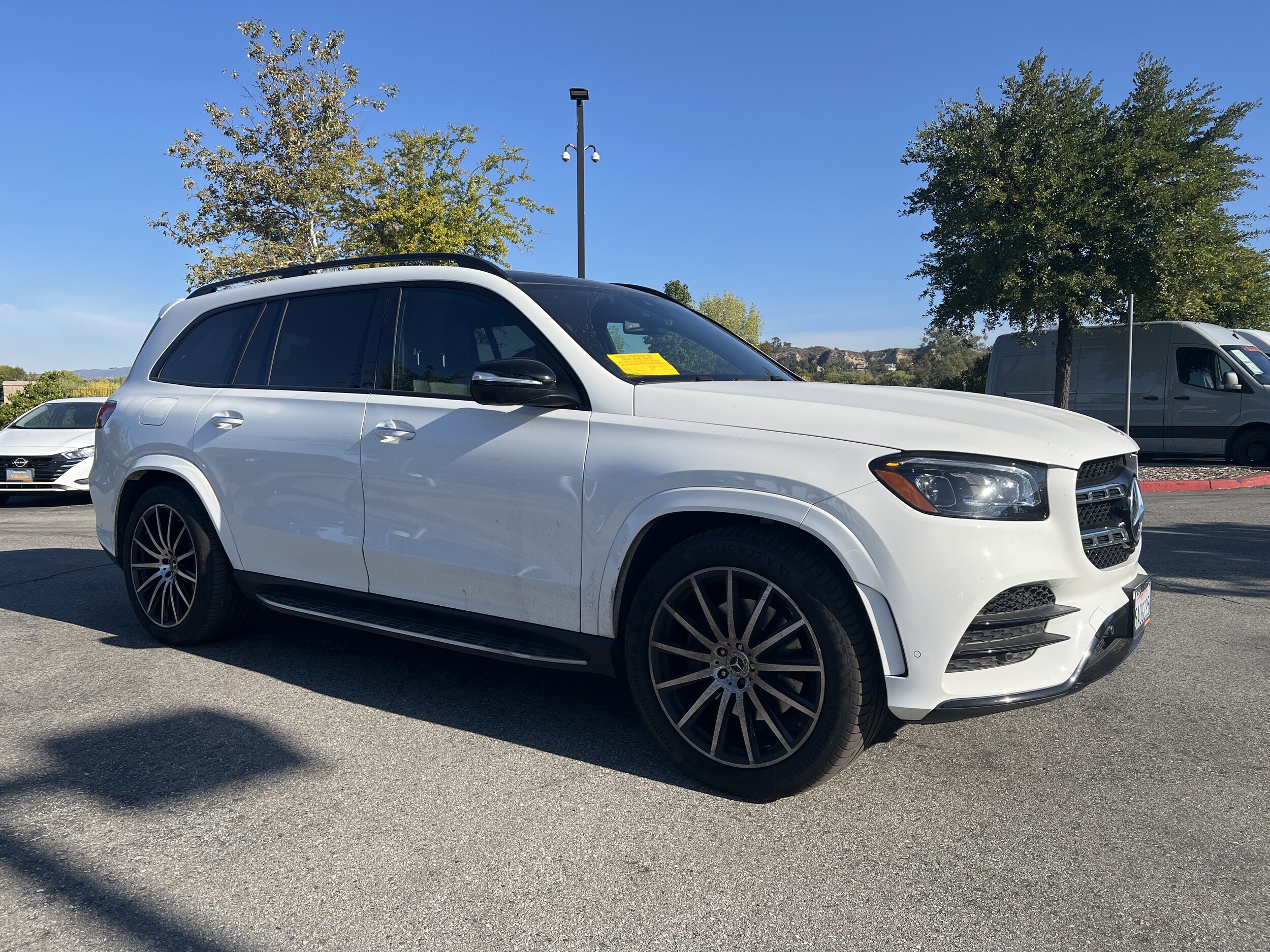 2022 Mercedes Benz GLS 450 4MATIC photo 2