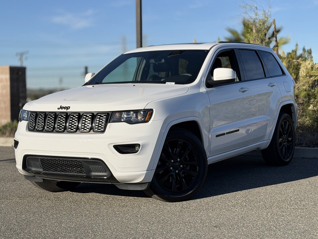 Used 2021 Jeep Grand Cherokee Laredo X SUV