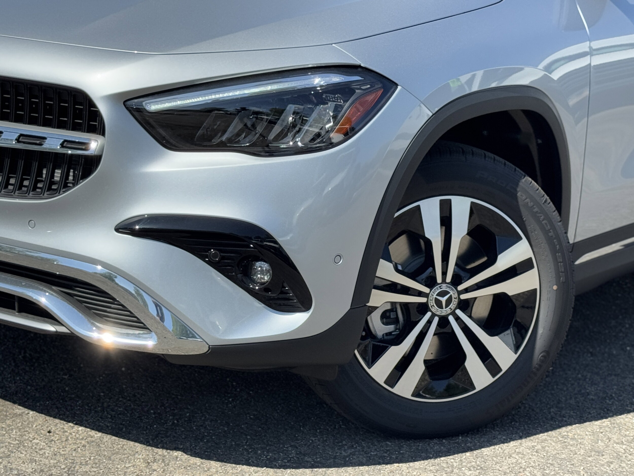 2026 Mercedes Benz GLA 250 photo 4