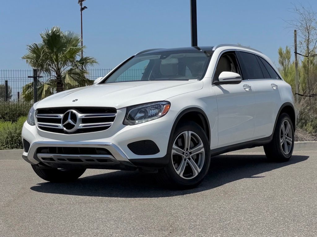Used 2019 Mercedes-Benz GLC GLC300 with VIN WDC0G4KB1KF640259 for sale in Carson, CA
