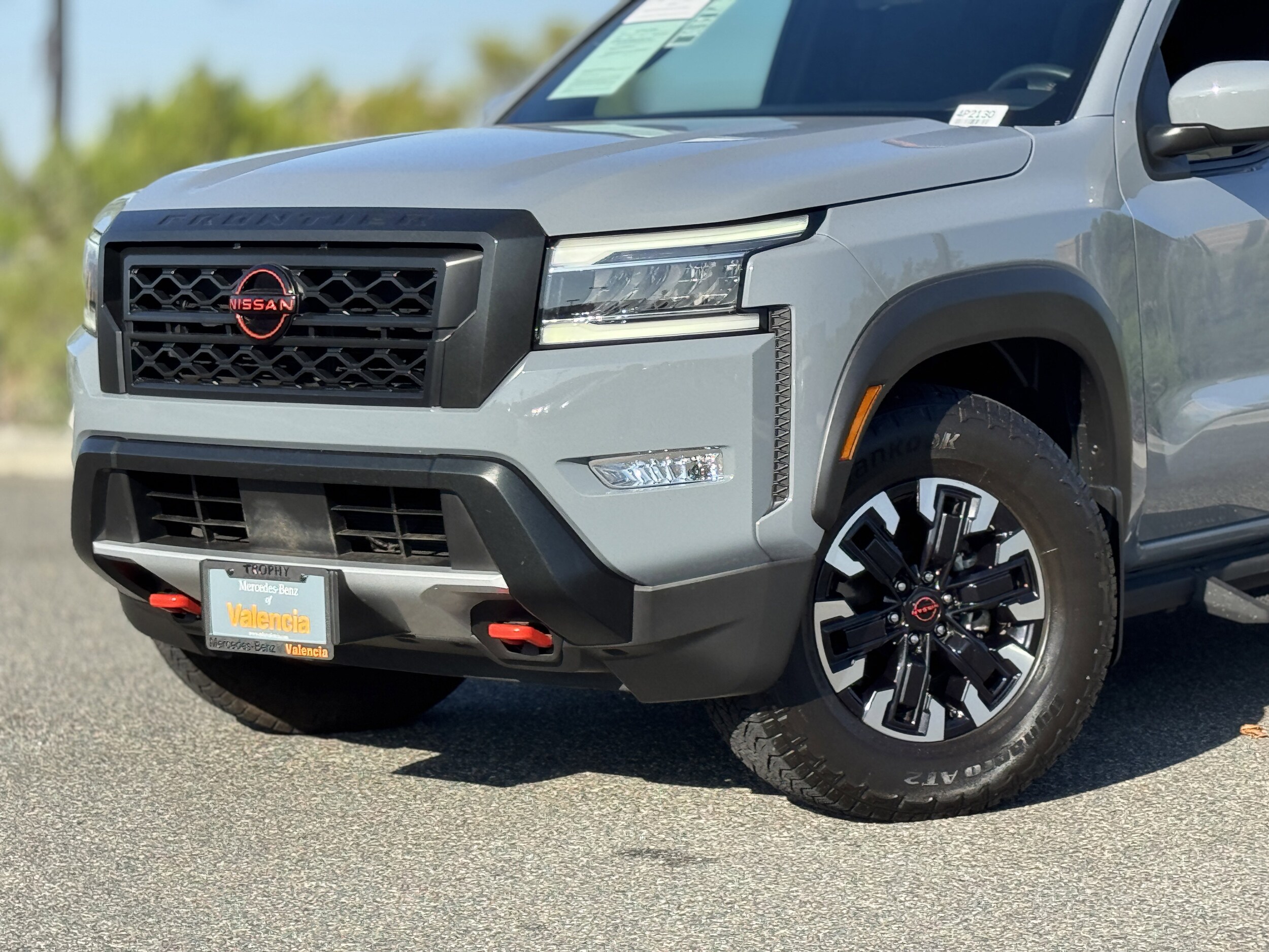 2023 Nissan Frontier PRO-X photo 3