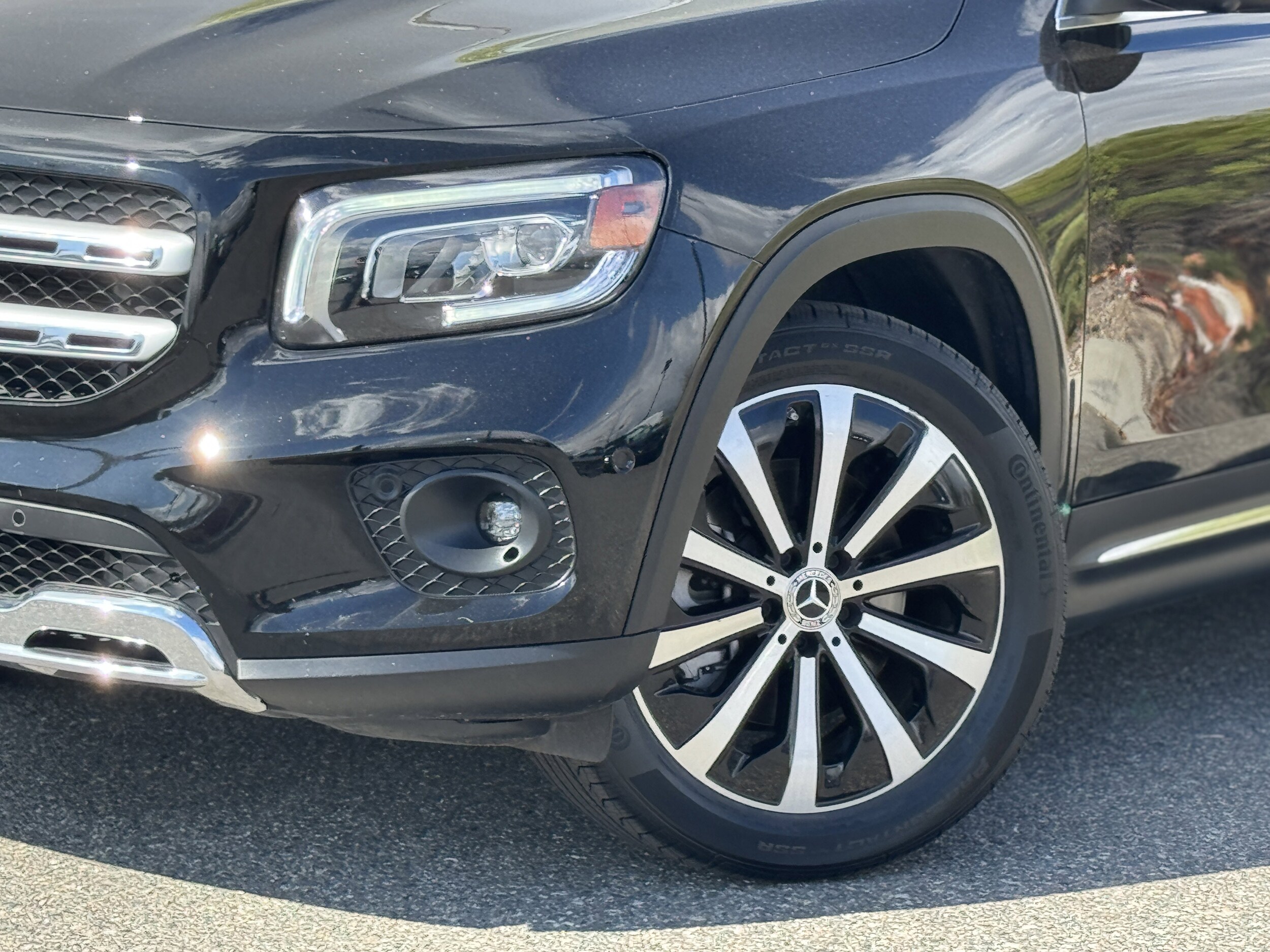 2022 Mercedes Benz GLB 250 photo 4