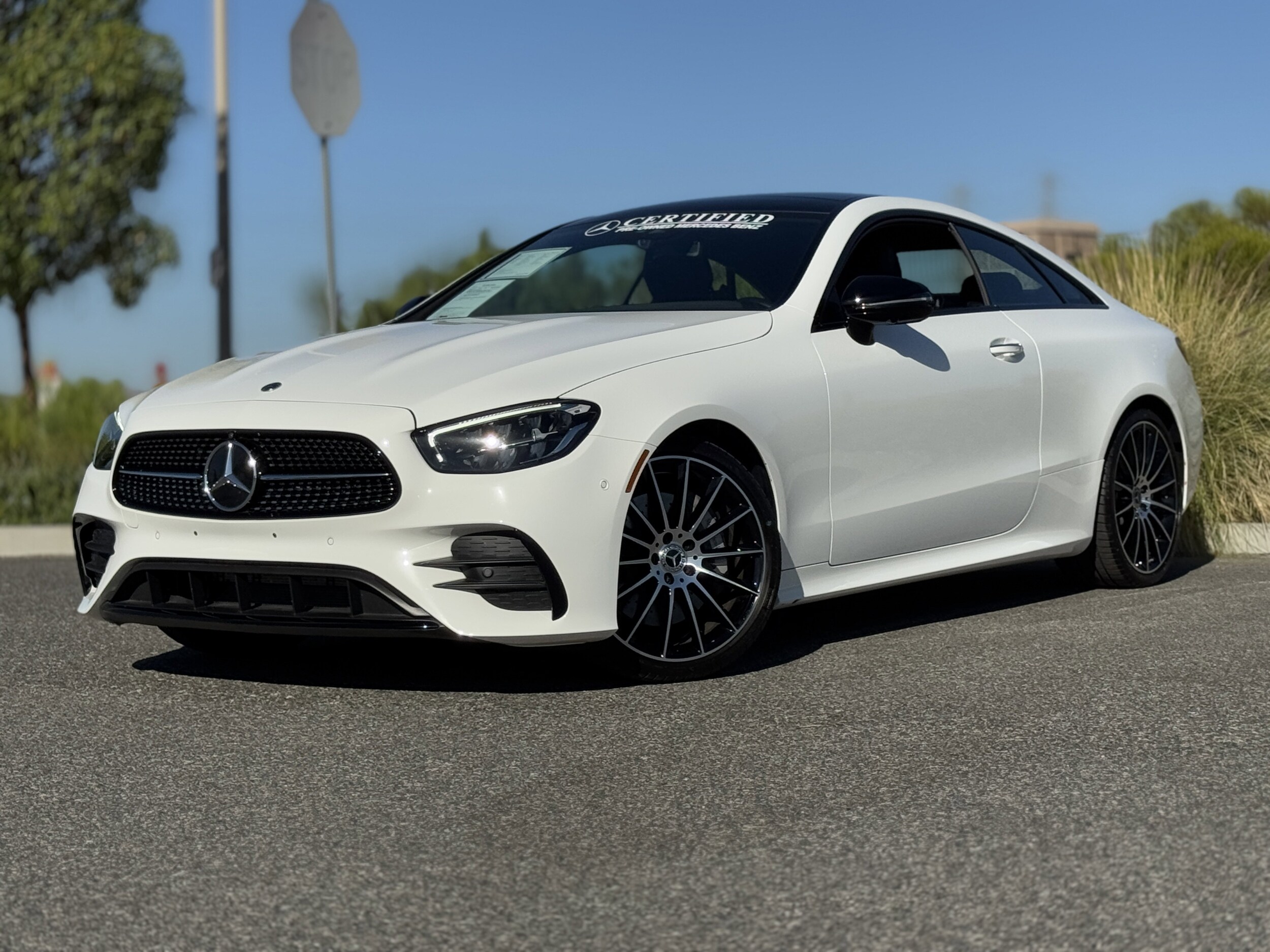 2023 Mercedes Benz E 450 Coupe photo 2
