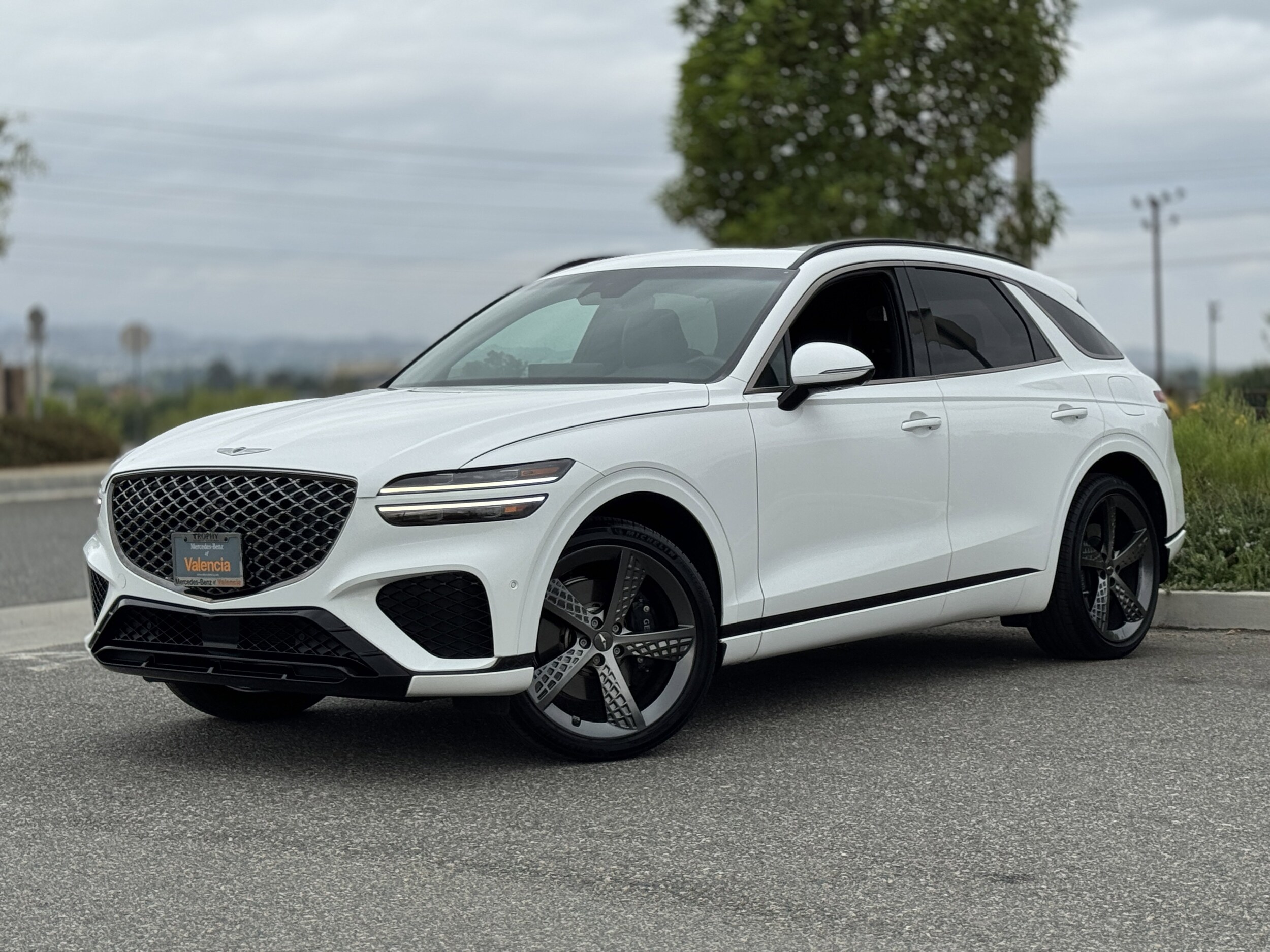 2023 Genesis GV70 Select Advanced 2.5T Sport Prestige photo 2