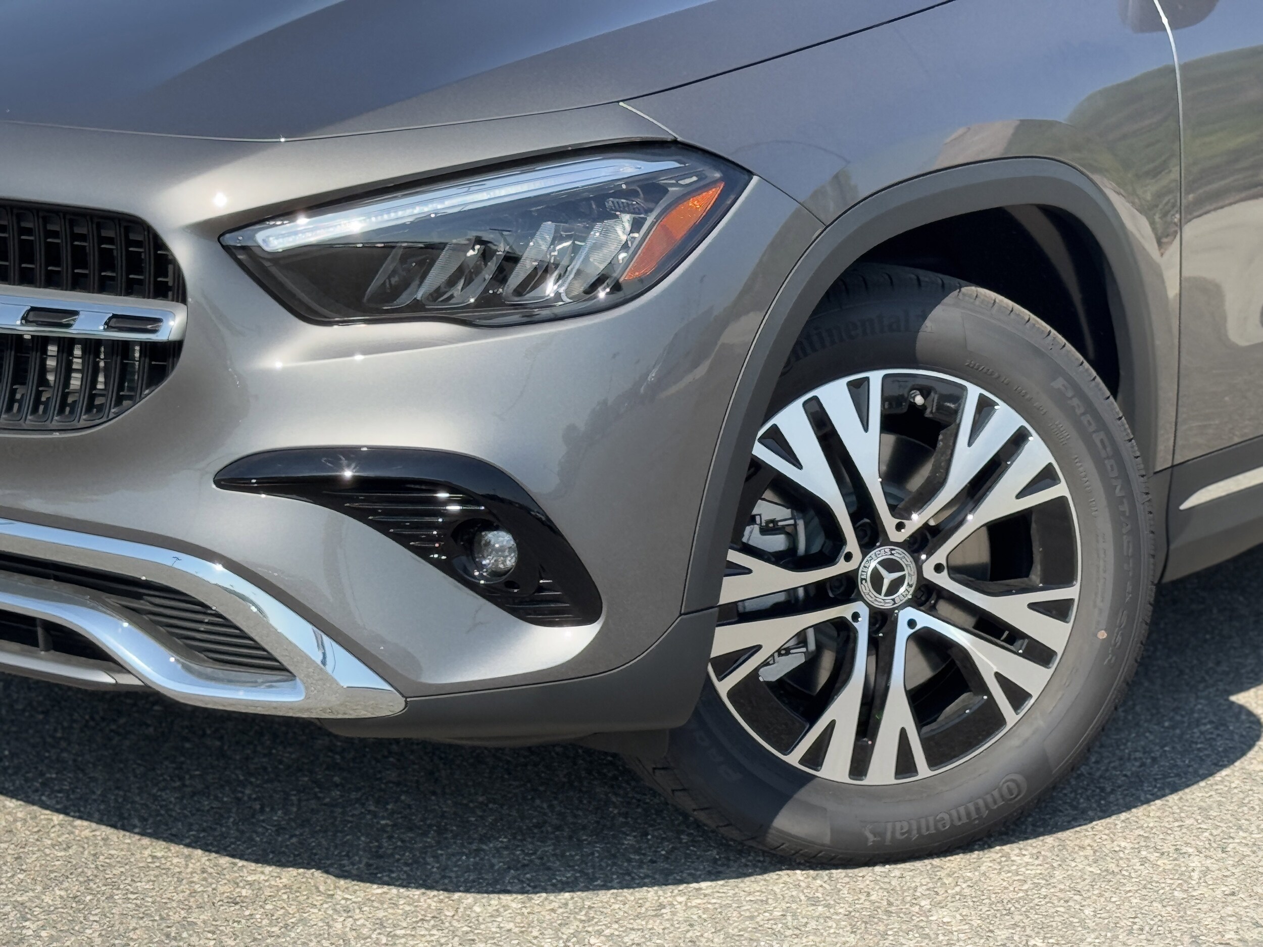 2026 Mercedes Benz GLA 250 photo 3
