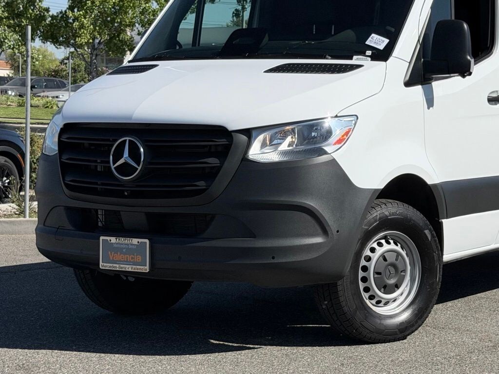 New 2025 Mercedes-Benz Sprinter 2500 Cargo 144 WB Van Cargo Van
