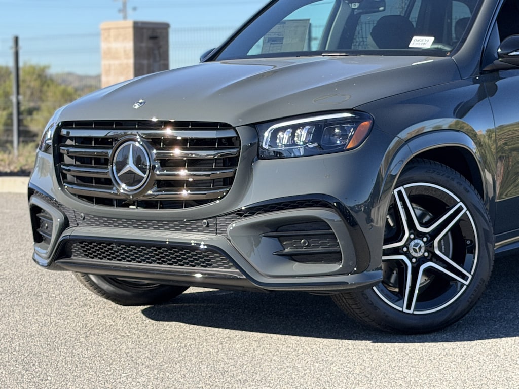 New 2026 Mercedes-Benz GLS 450 SUV
