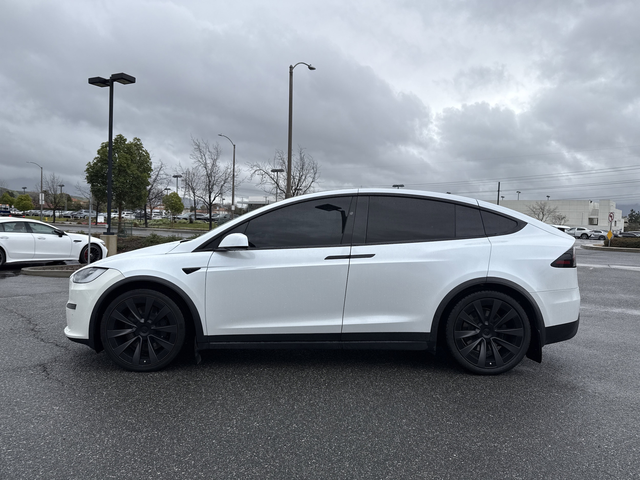 Used 2022 Tesla Model X Plaid with VIN 7SAXCBE61NF339912 for sale in Santa Clarita, CA