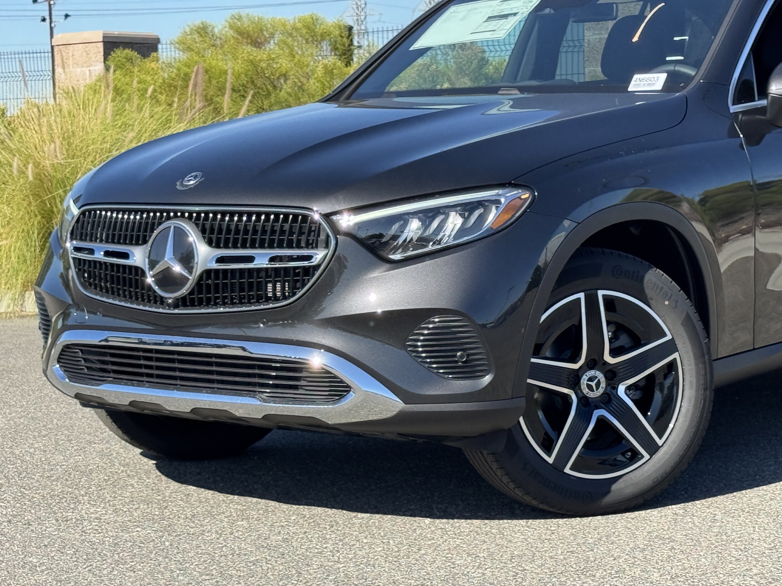 2026 Mercedes Benz GLC 300 photo 3