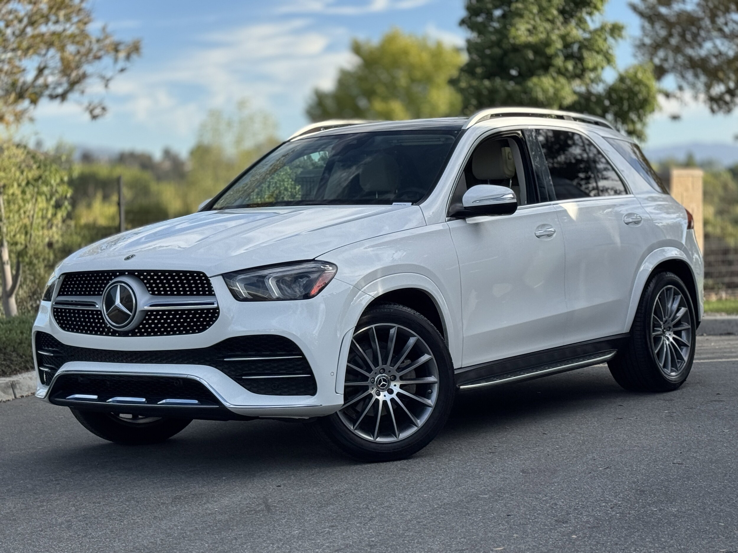 2022 Mercedes Benz GLE 350 4MATIC photo 2