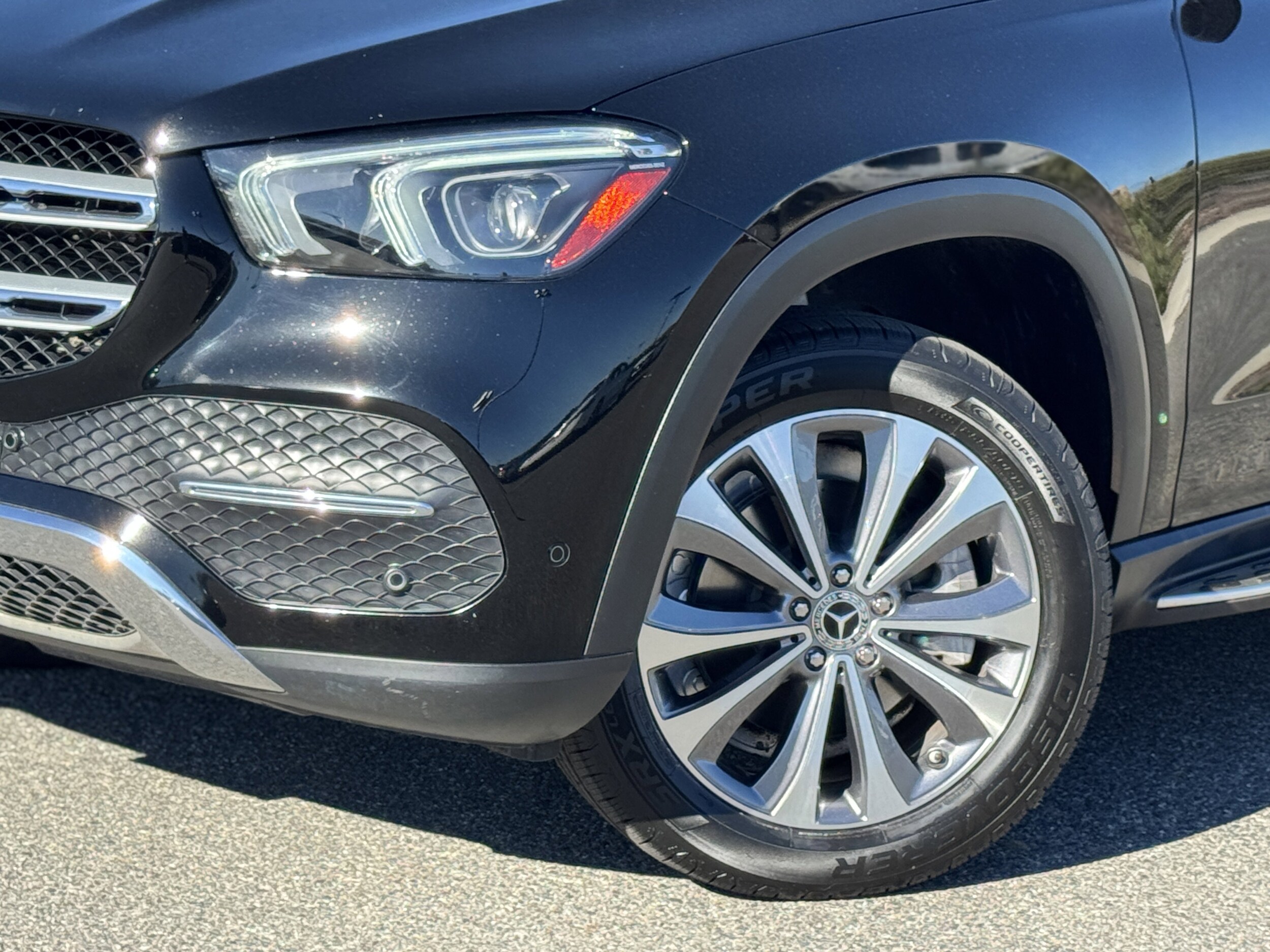 2023 Mercedes Benz GLE 350 photo 2