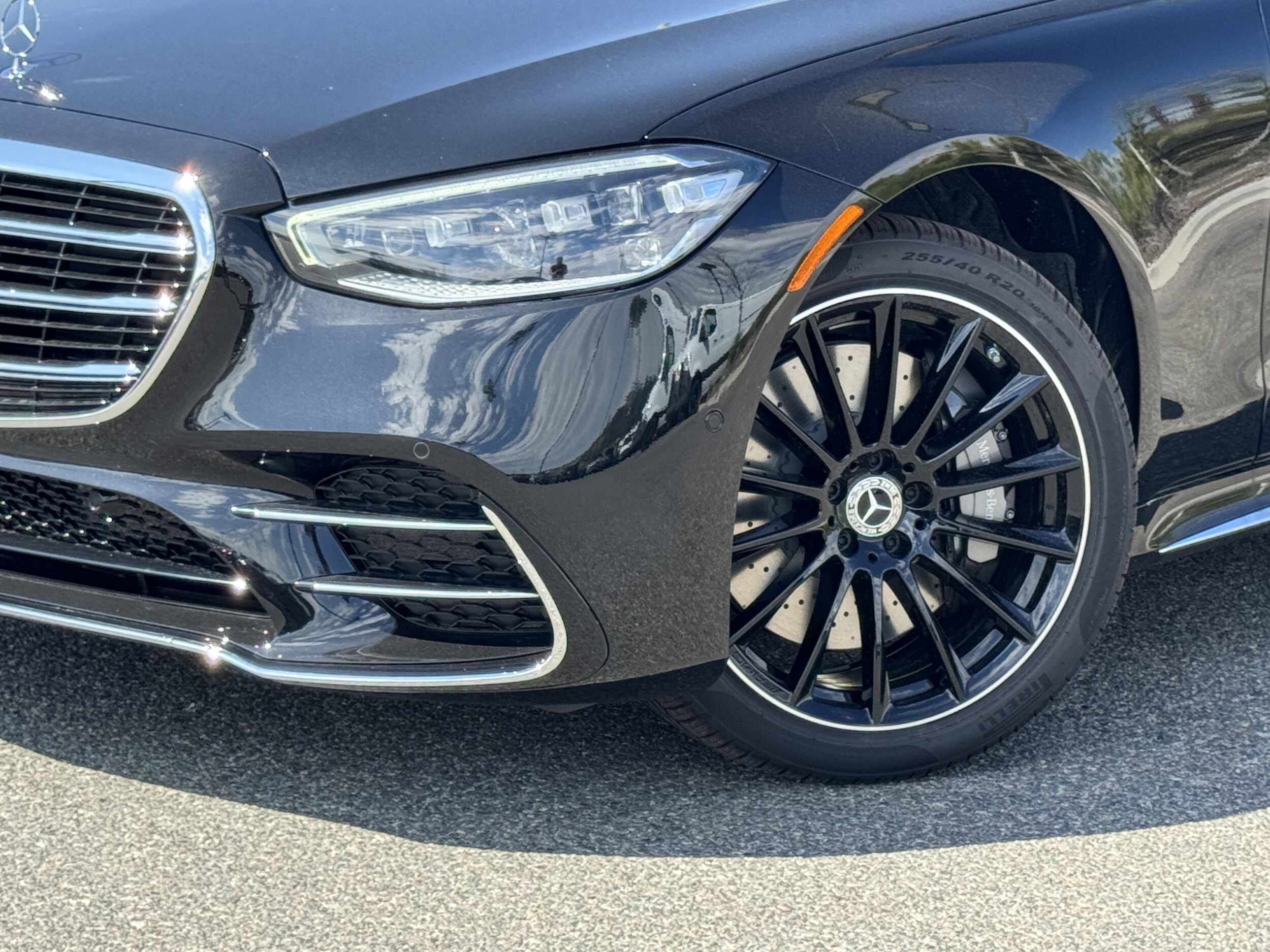 2026 Mercedes Benz S 580 4MATIC photo 4
