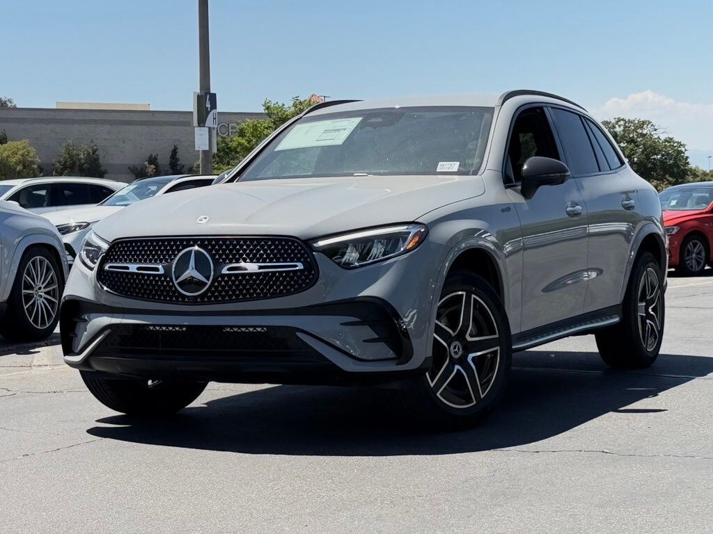 New 2026 Mercedes-Benz GLC 300 SUV