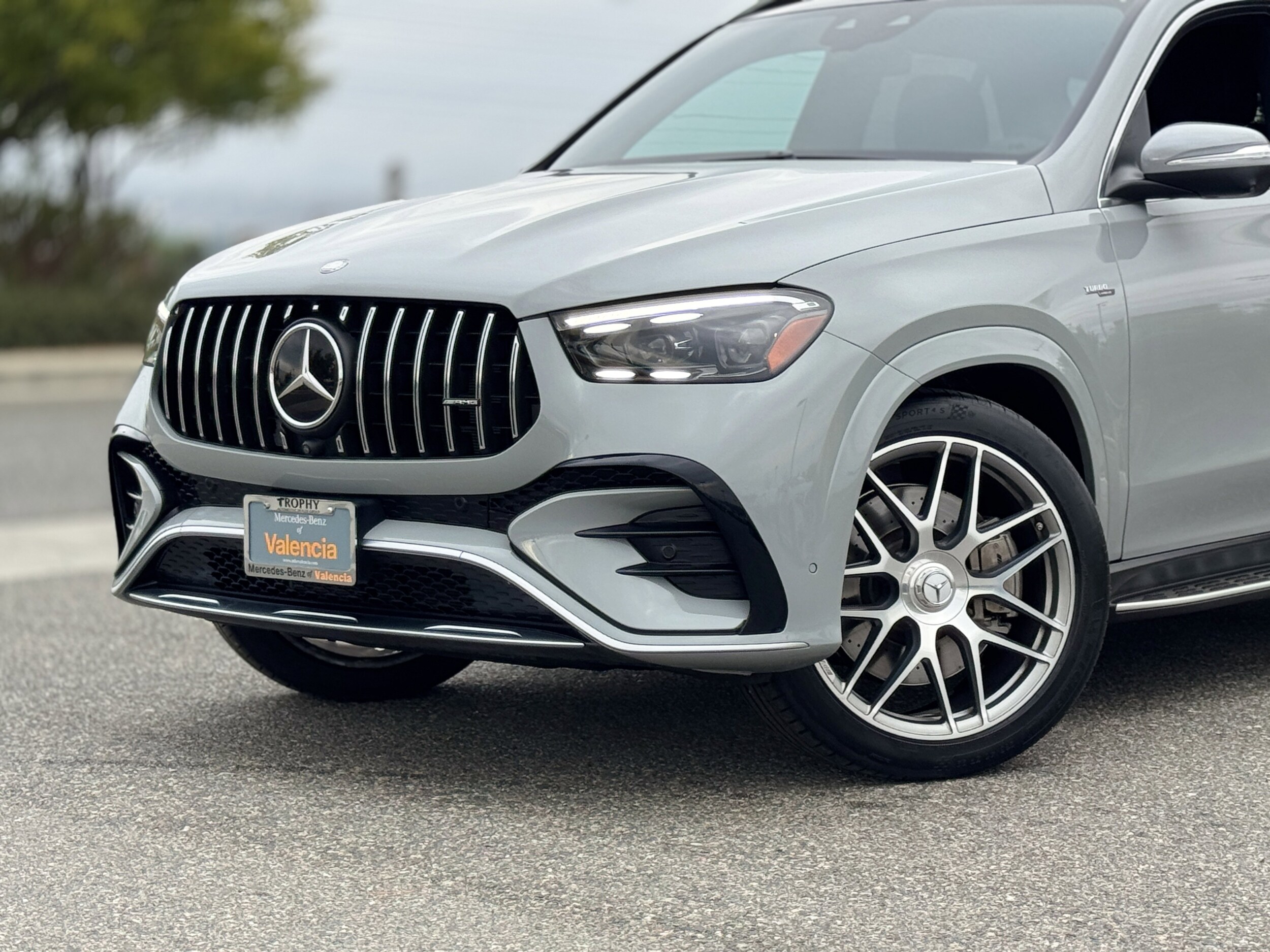 2024 Mercedes Benz GLE AMG 53 photo 2