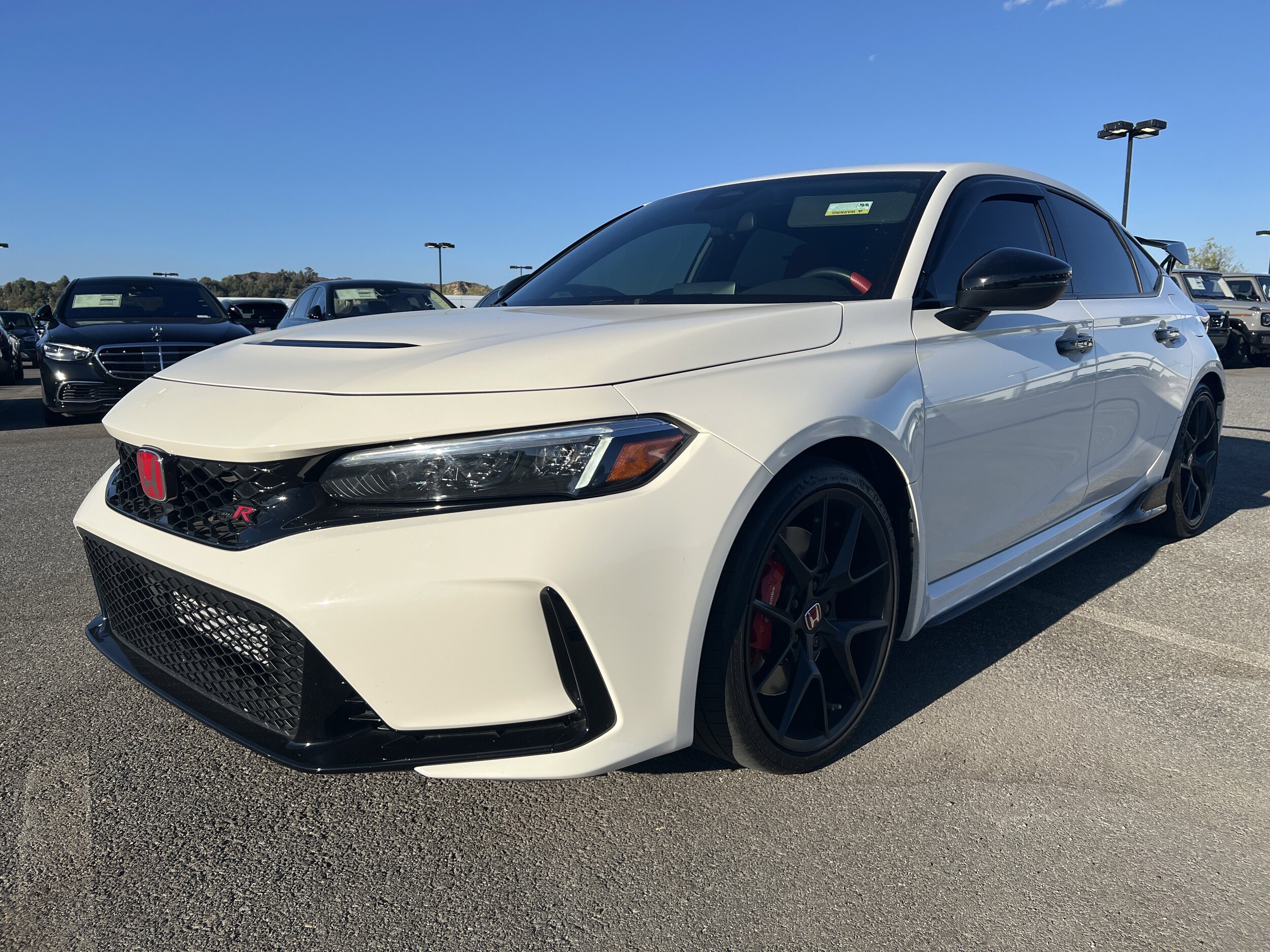 2023 Honda Civic Type R Hatchback photo 2